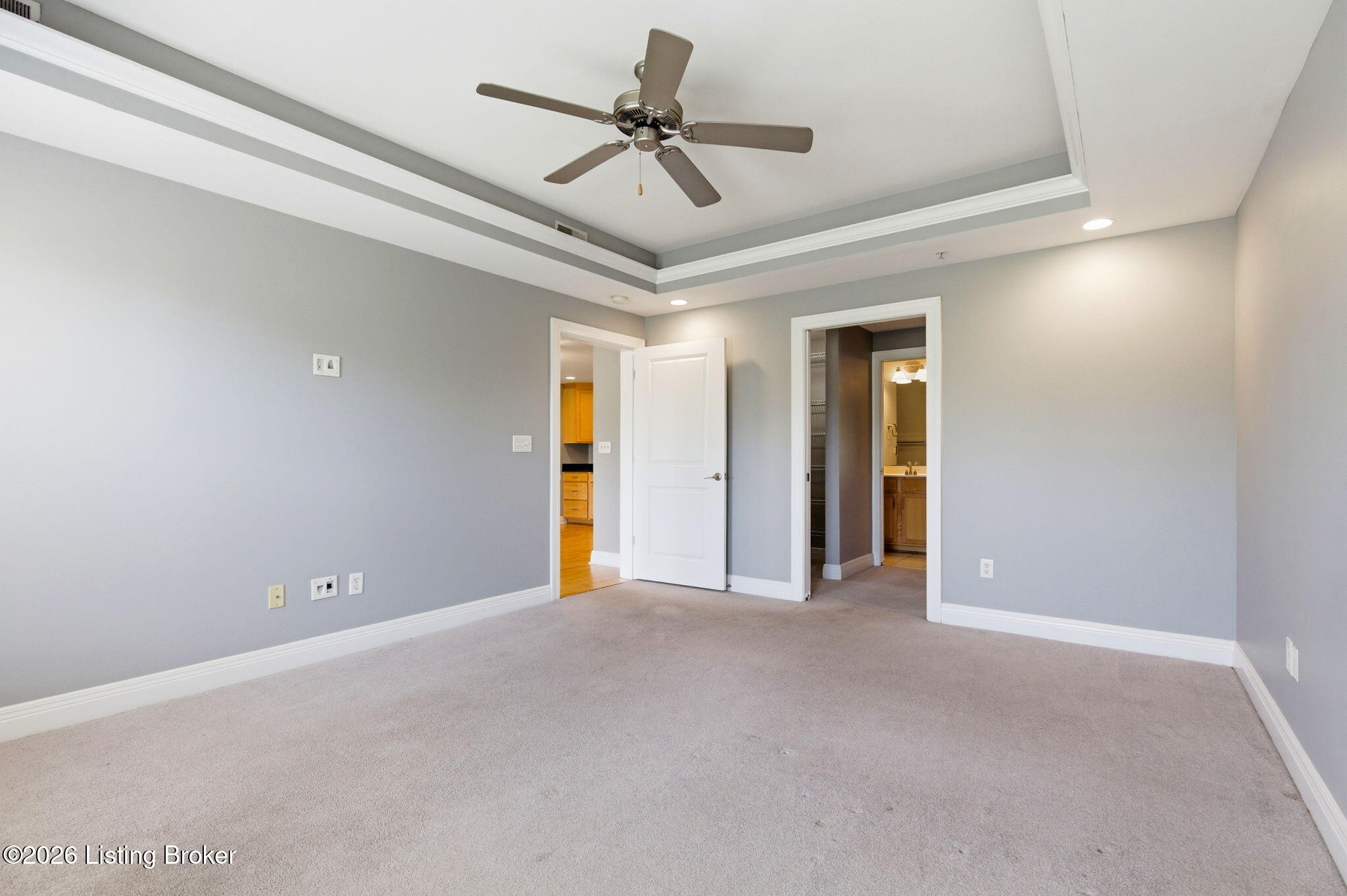 2411 Brownsboro Rd 301