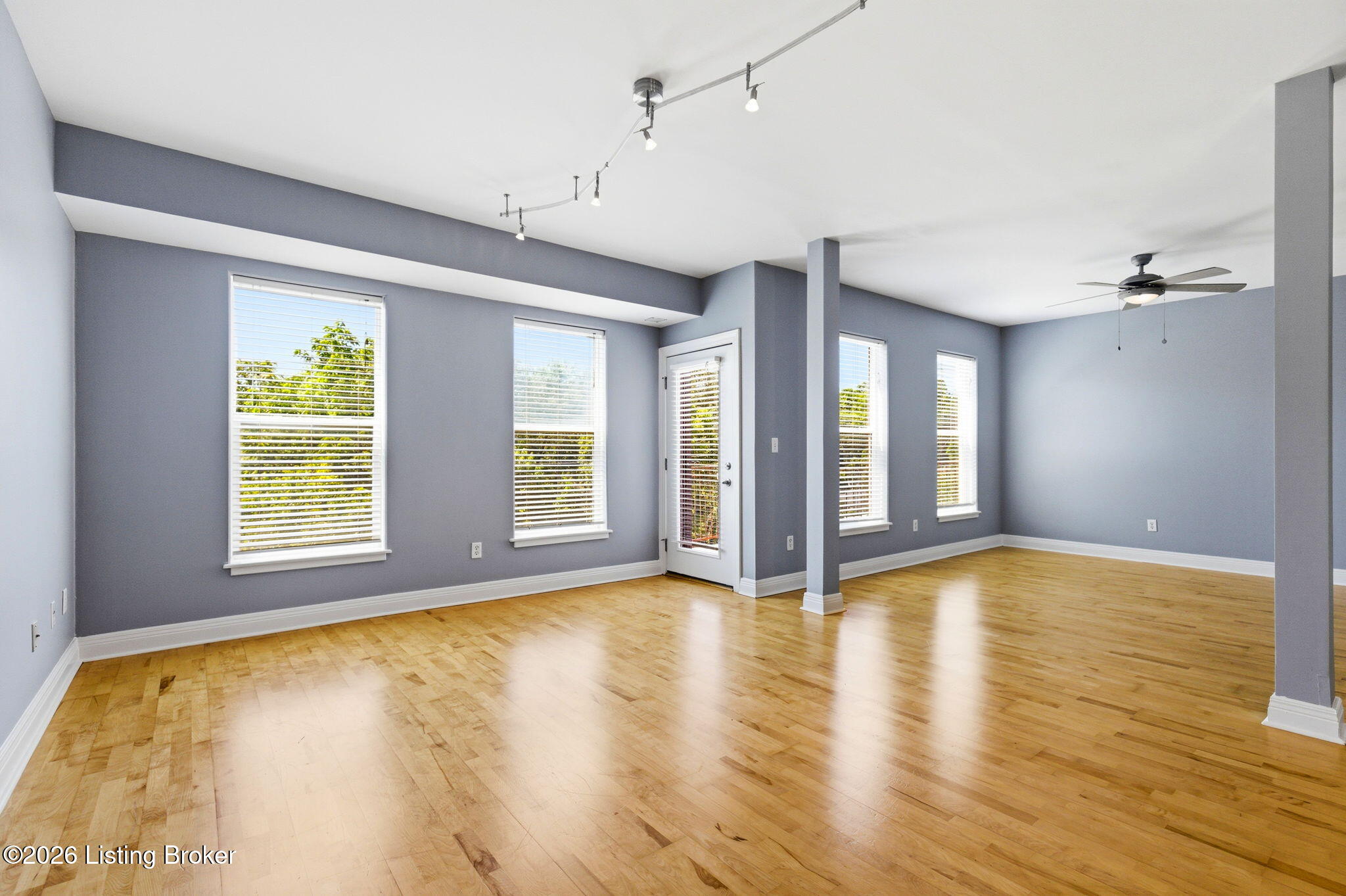 2411 Brownsboro Rd 301