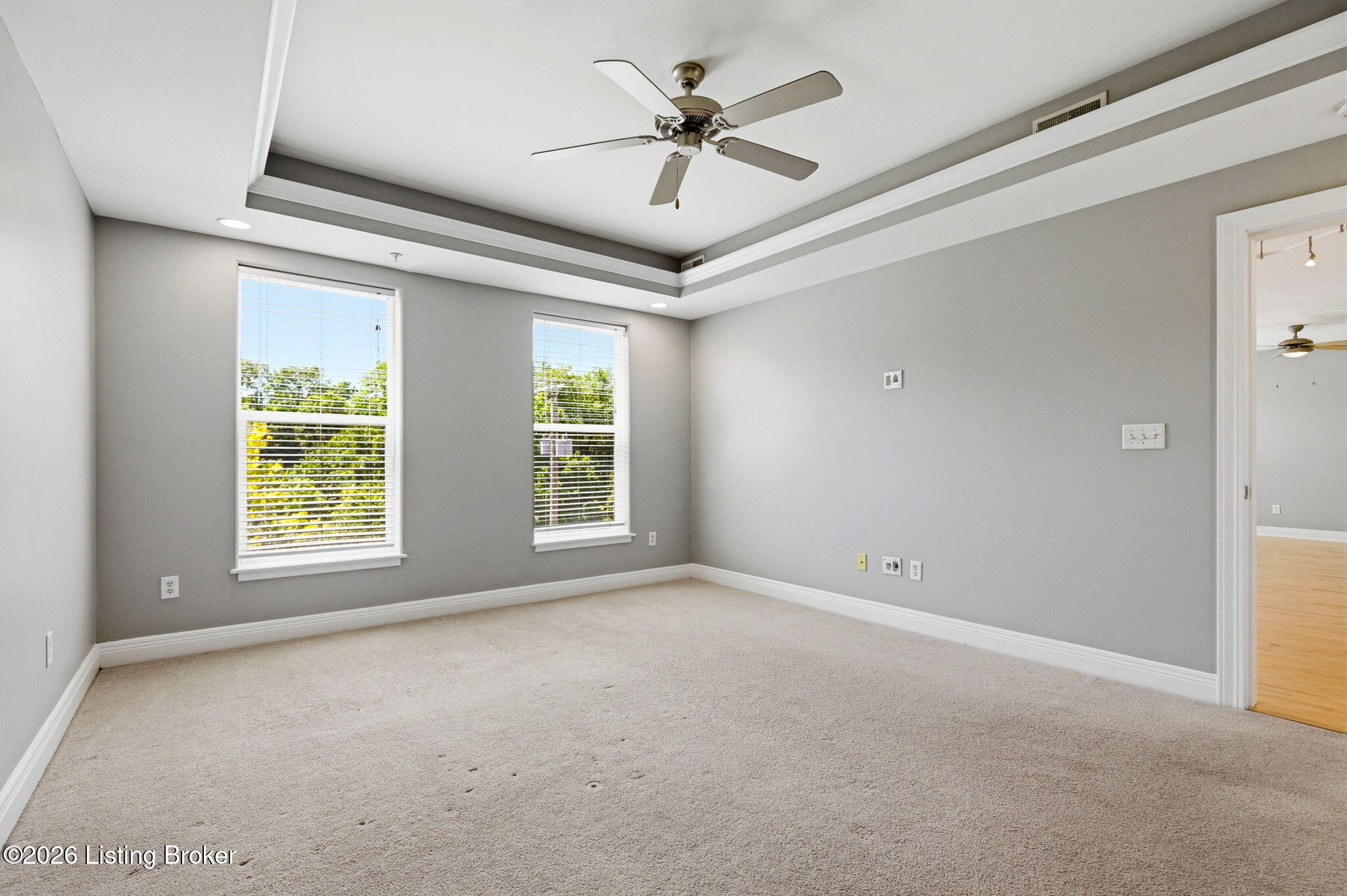 2411 Brownsboro Rd 301