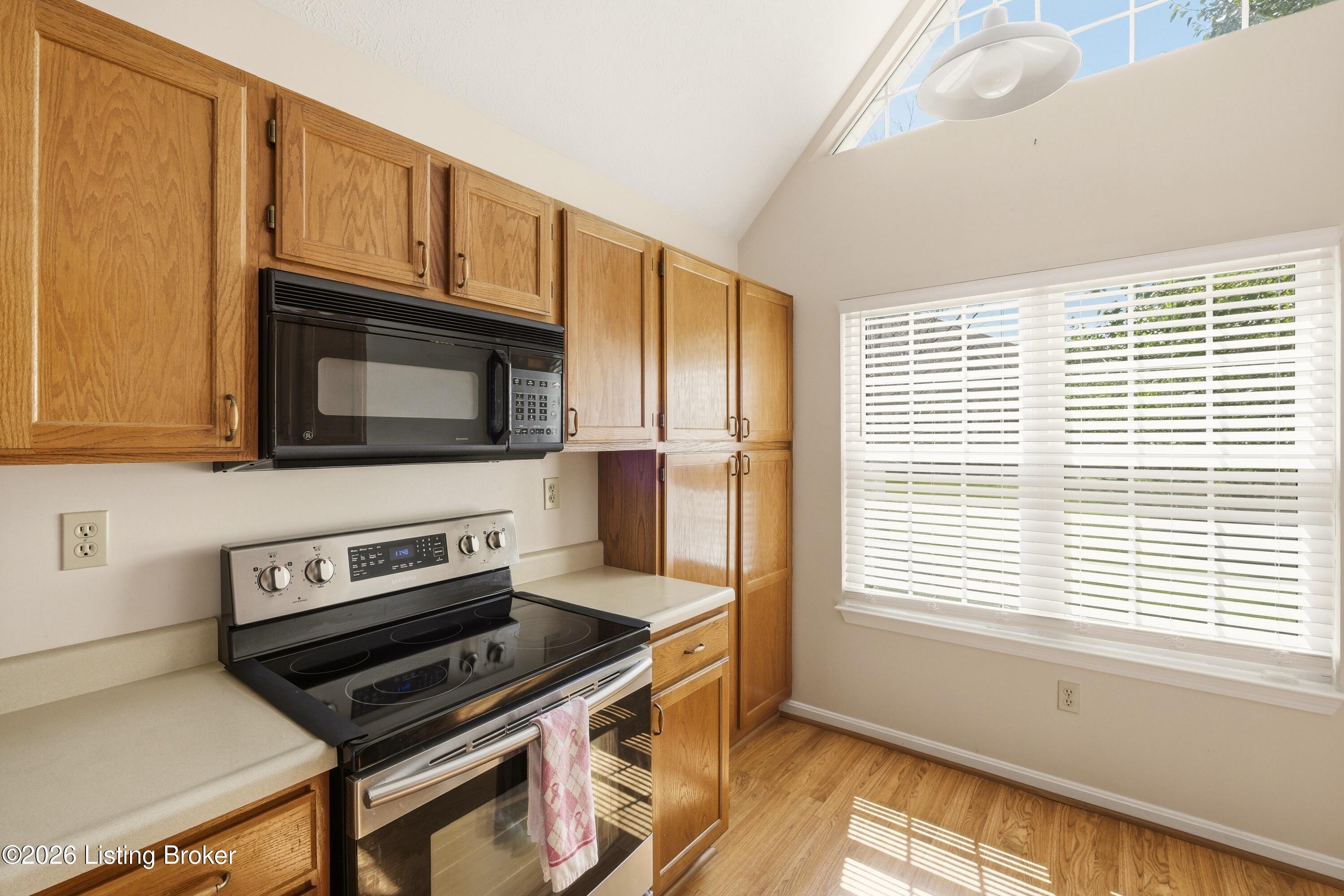 4445 Southbridge Ct