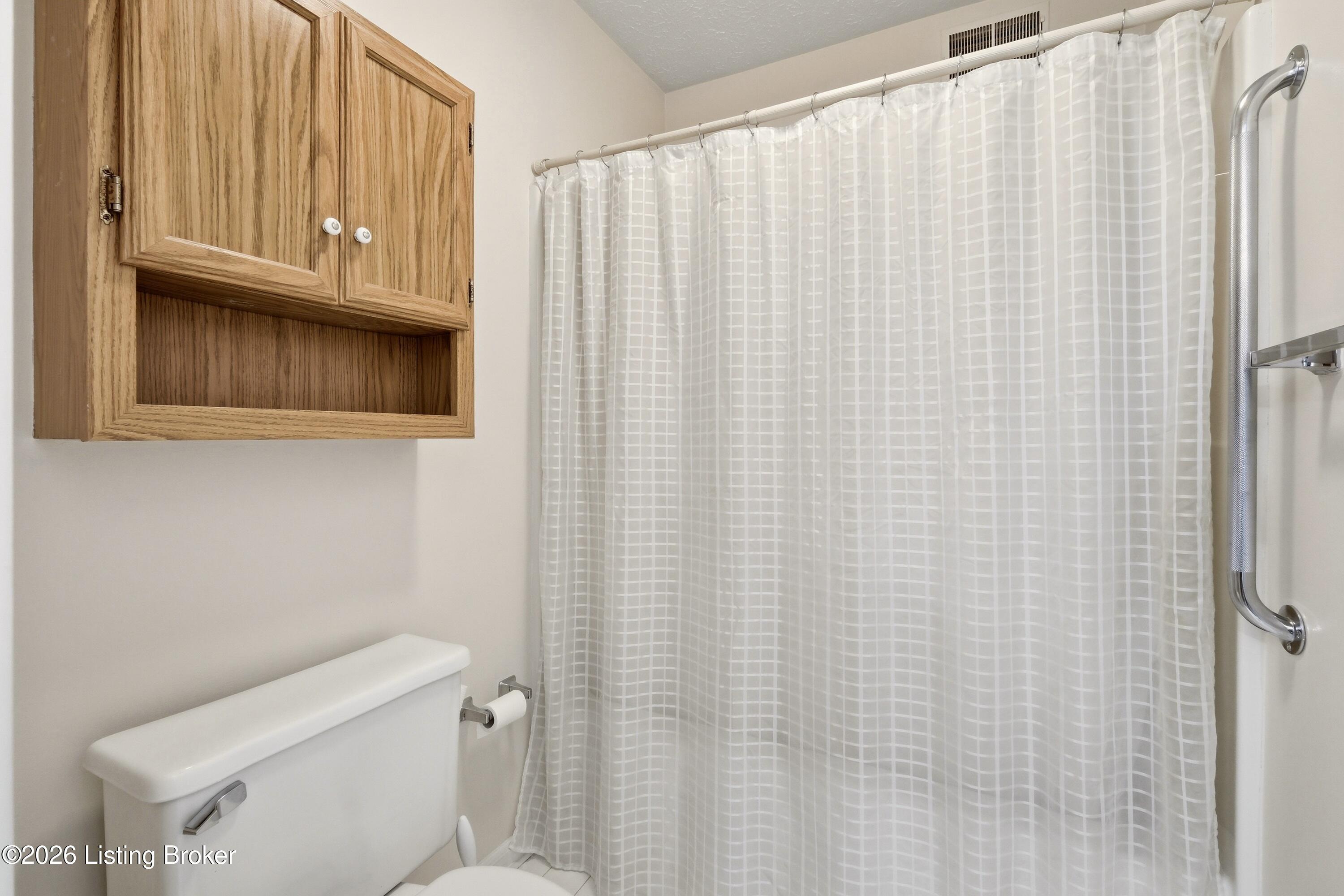 4445 Southbridge Ct