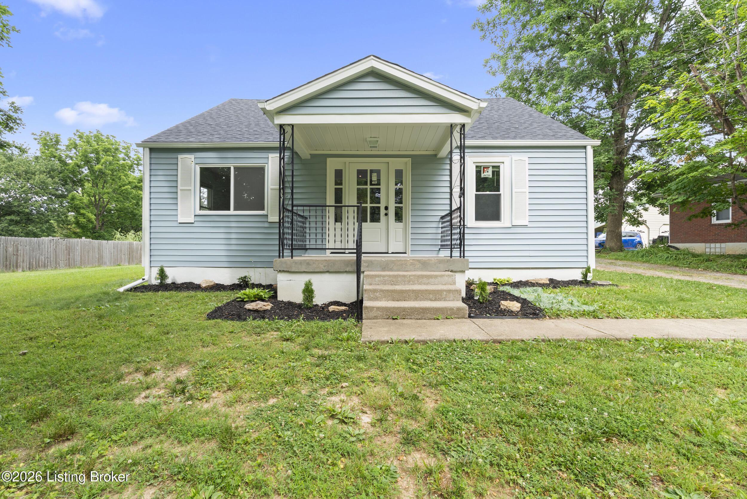 8809 Maple Rd