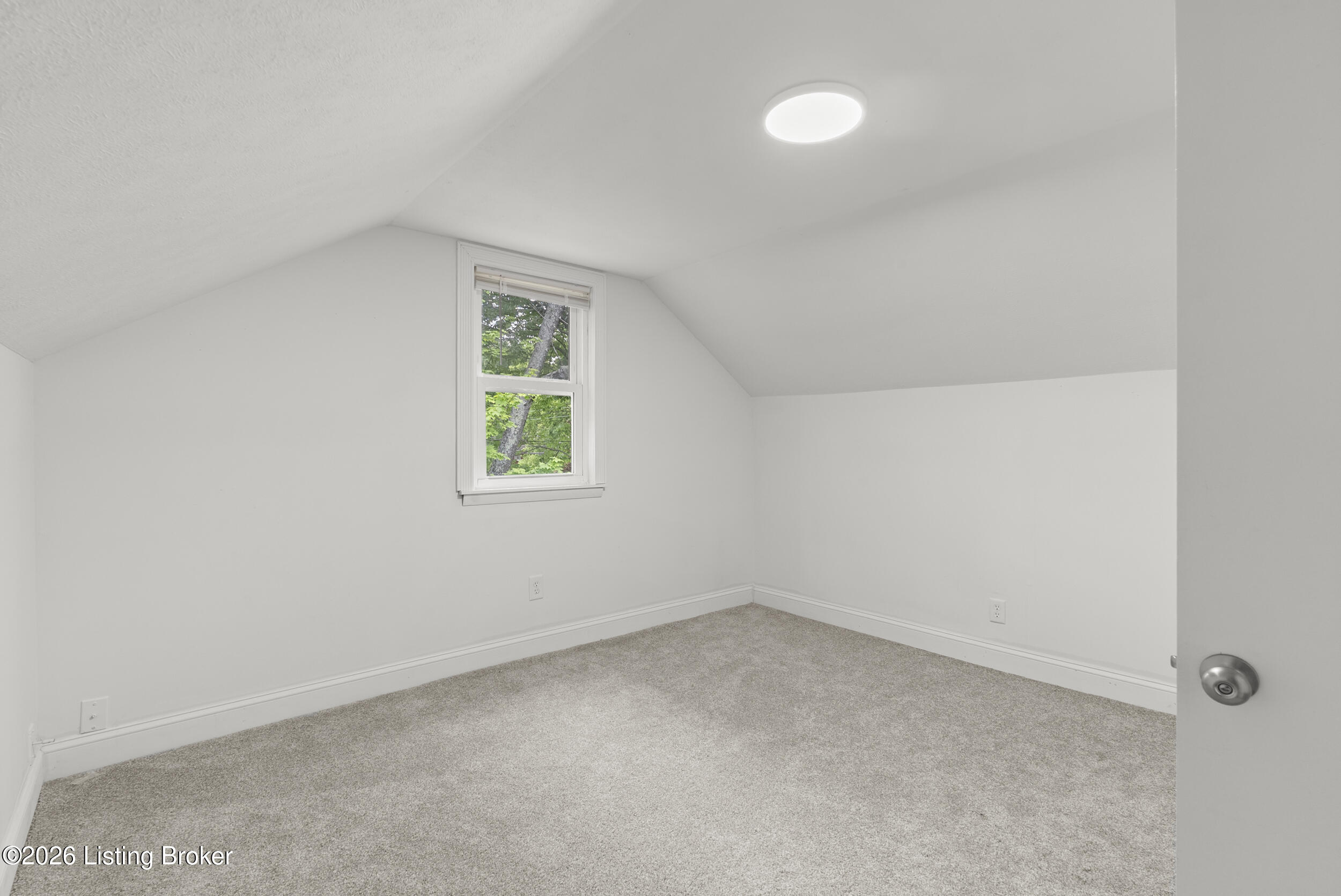 8809 Maple Rd