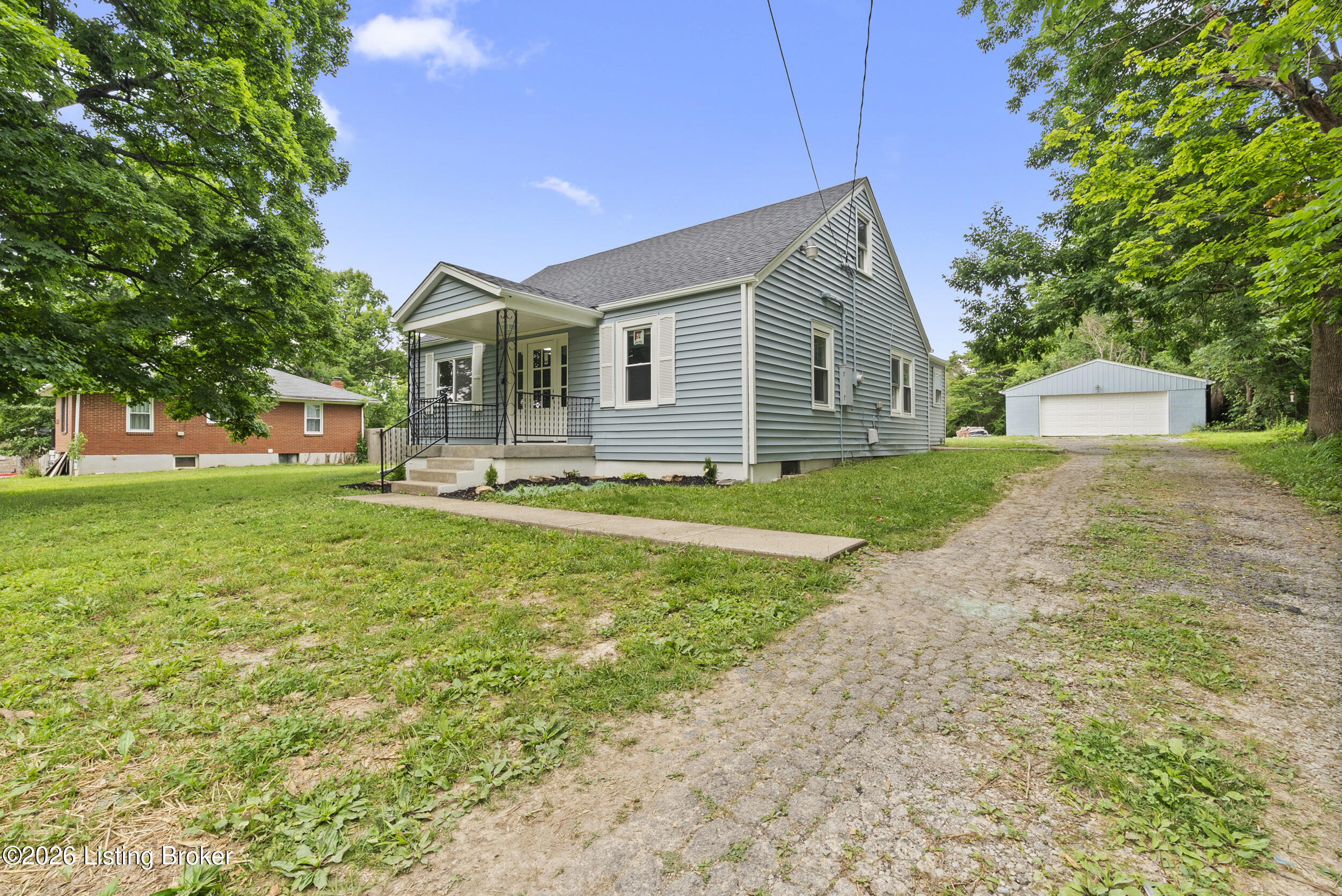 8809 Maple Rd