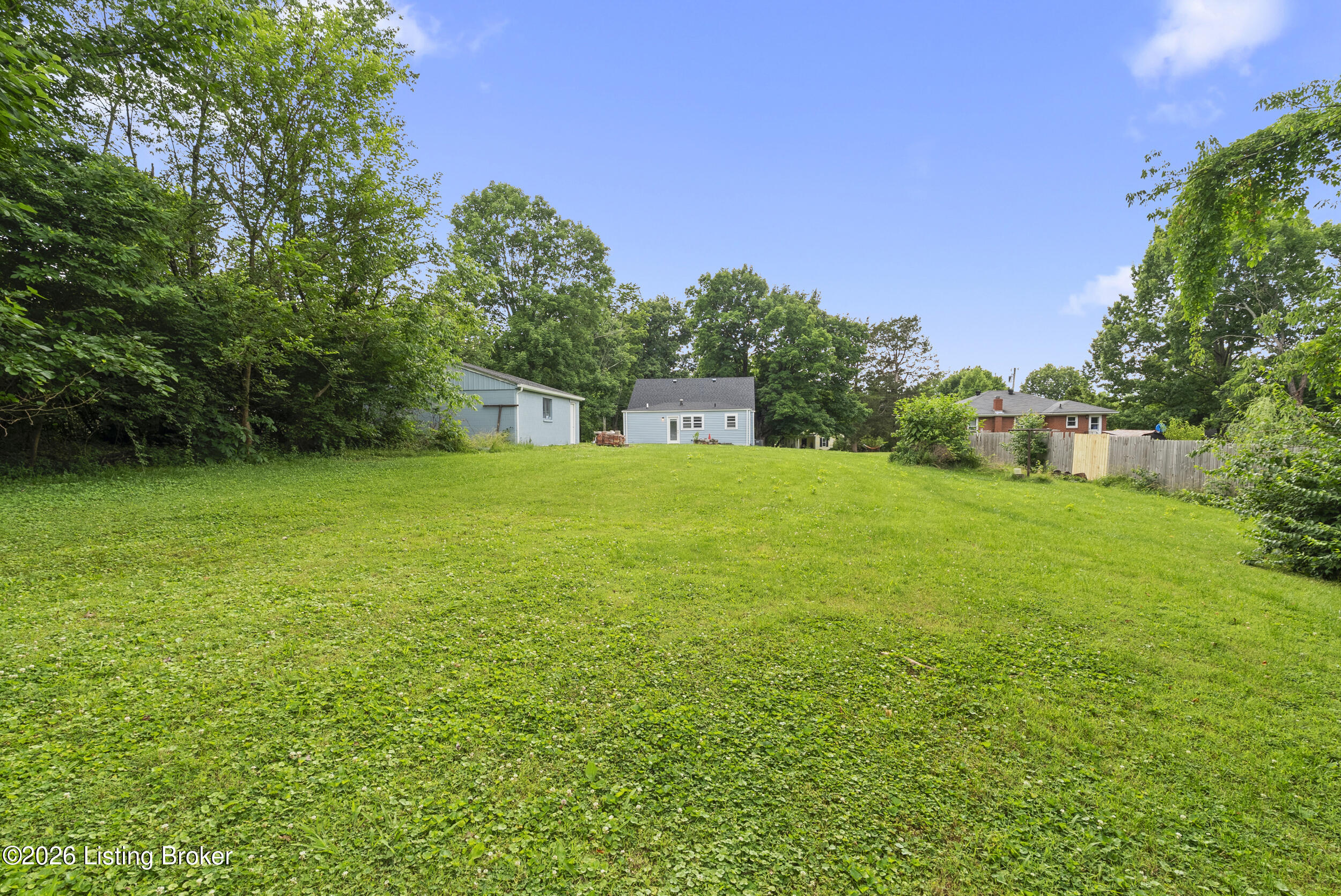 8809 Maple Rd