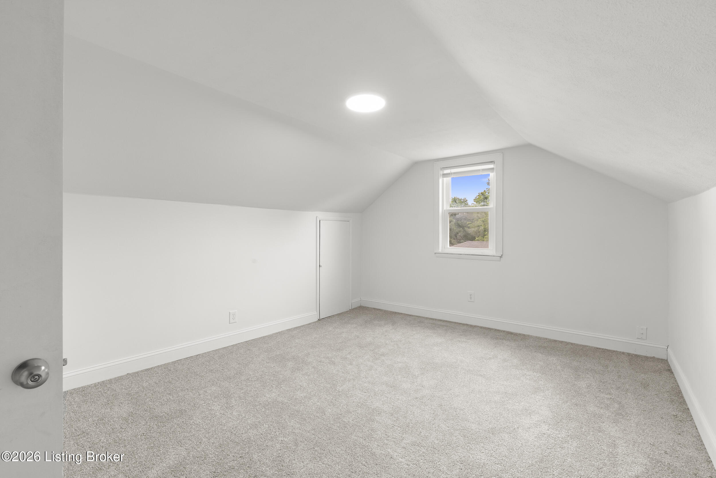 8809 Maple Rd