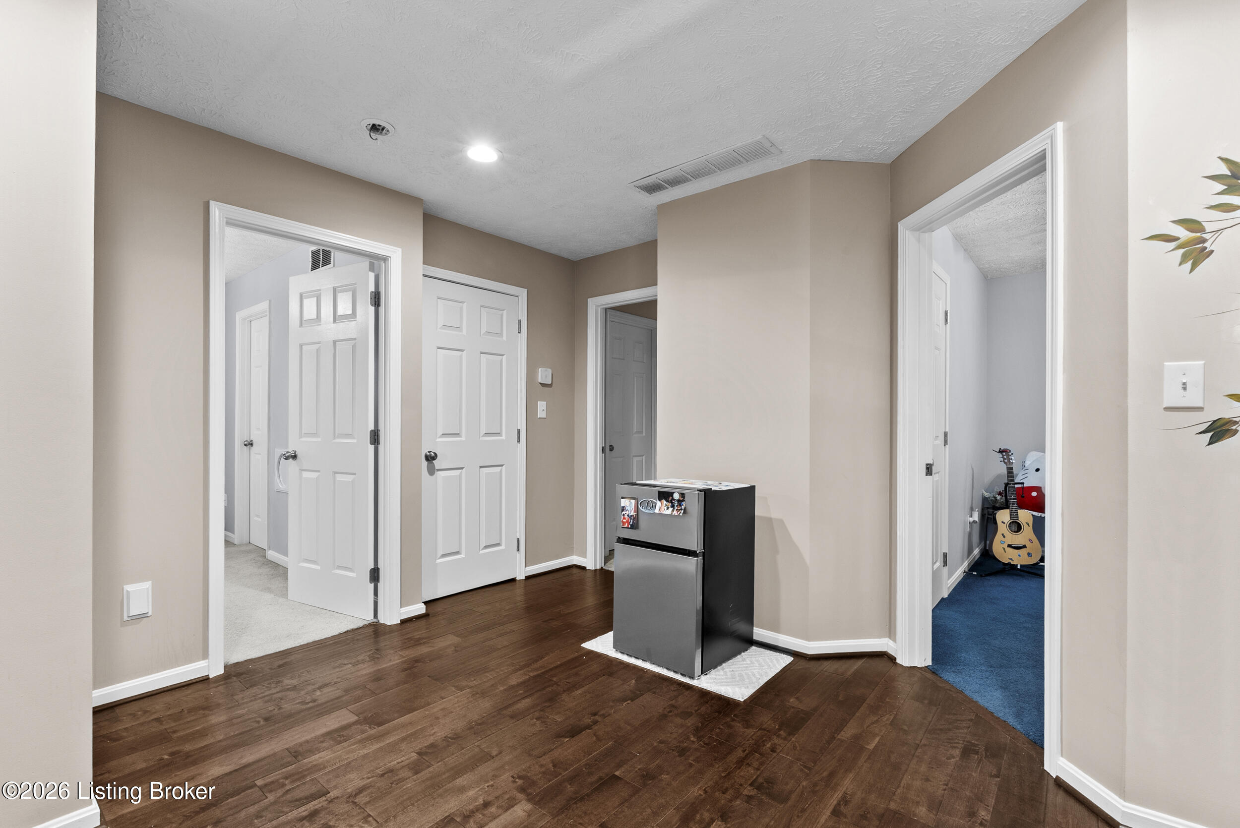 10711 Marceitta Ct