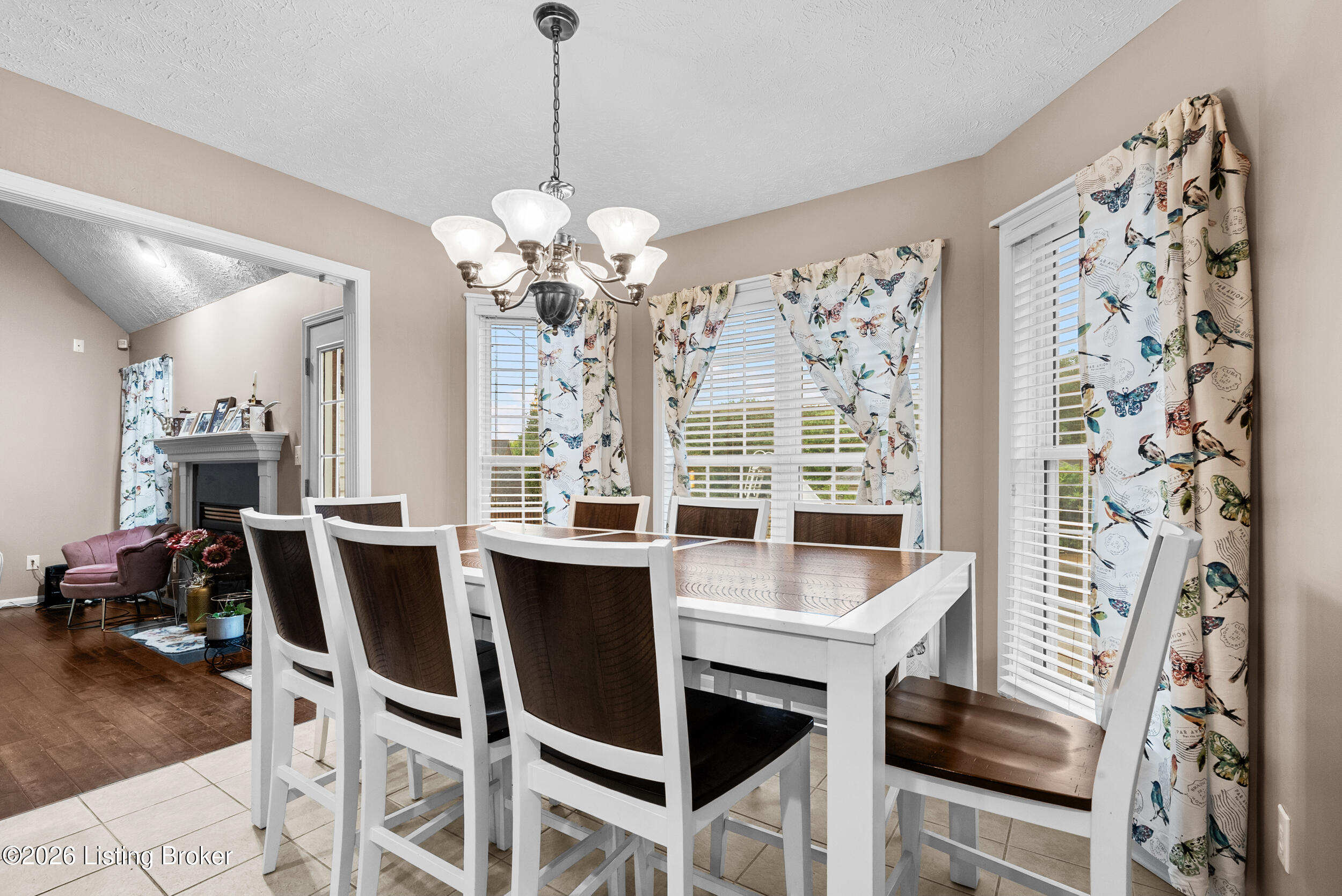 10711 Marceitta Ct