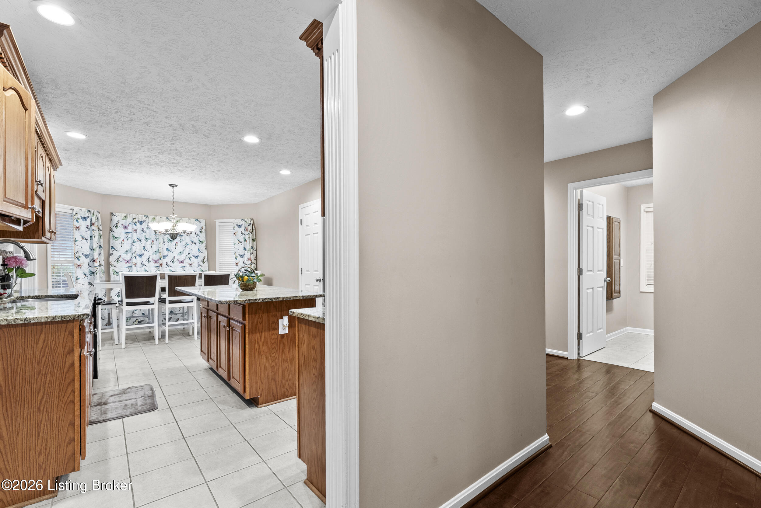10711 Marceitta Ct