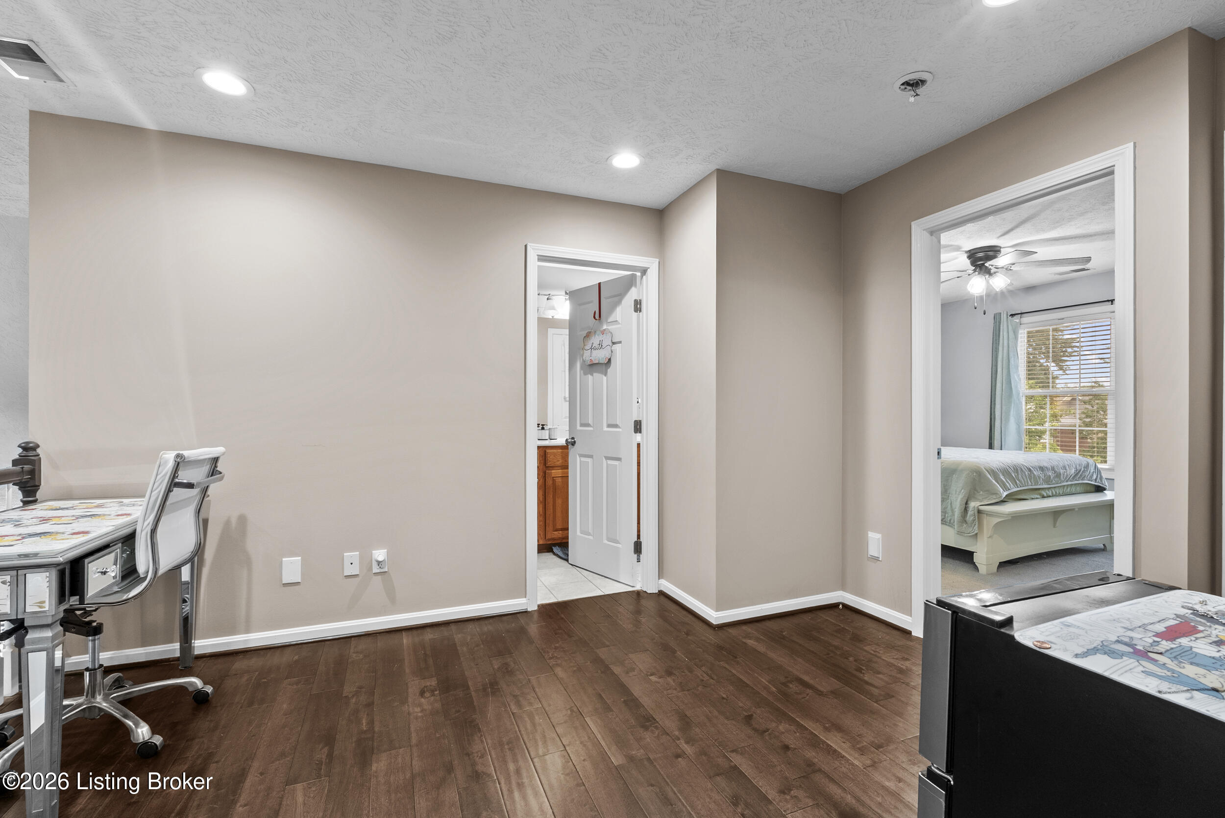 10711 Marceitta Ct