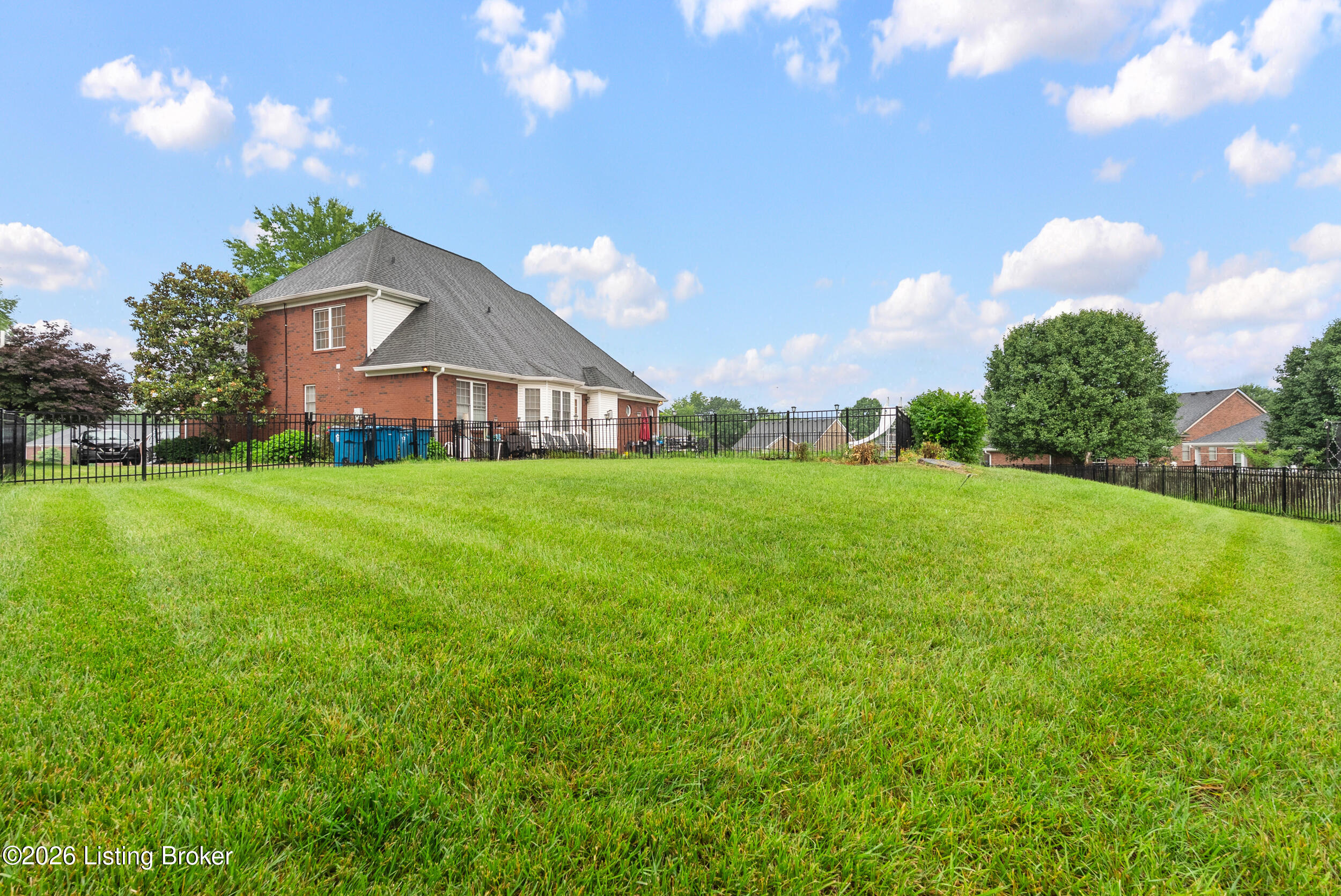 10711 Marceitta Ct