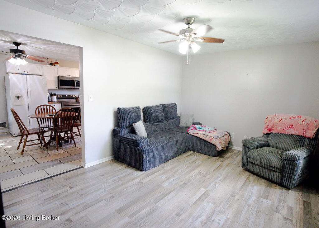 170 Caldwell Ave