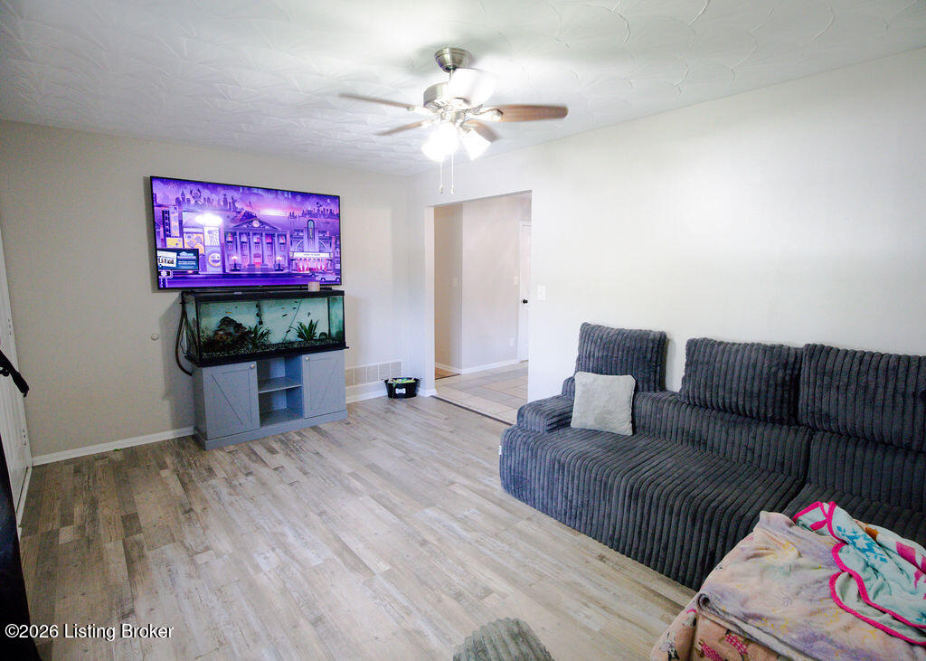 170 Caldwell Ave