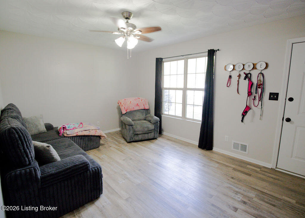170 Caldwell Ave