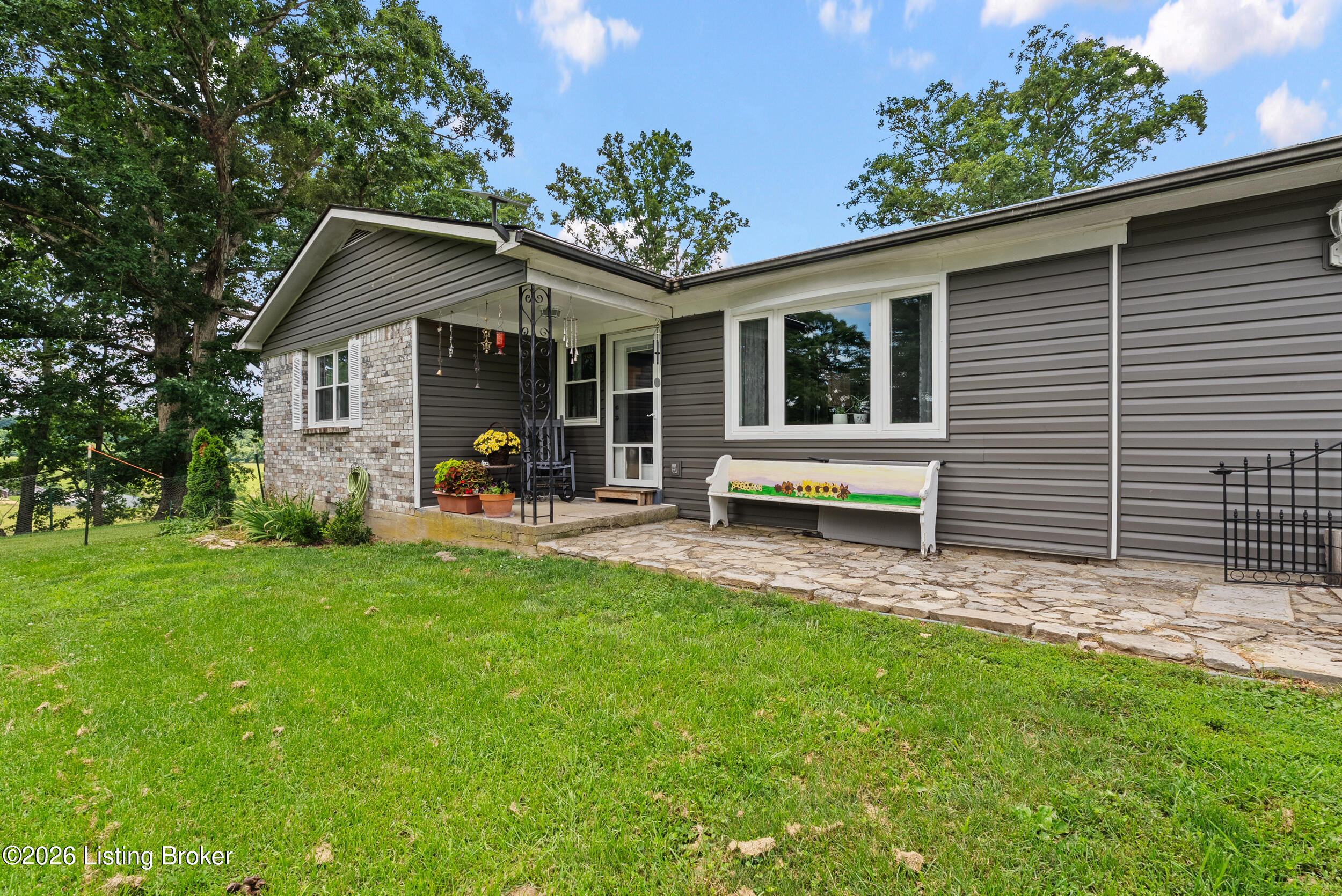 1012 Palmer Rd