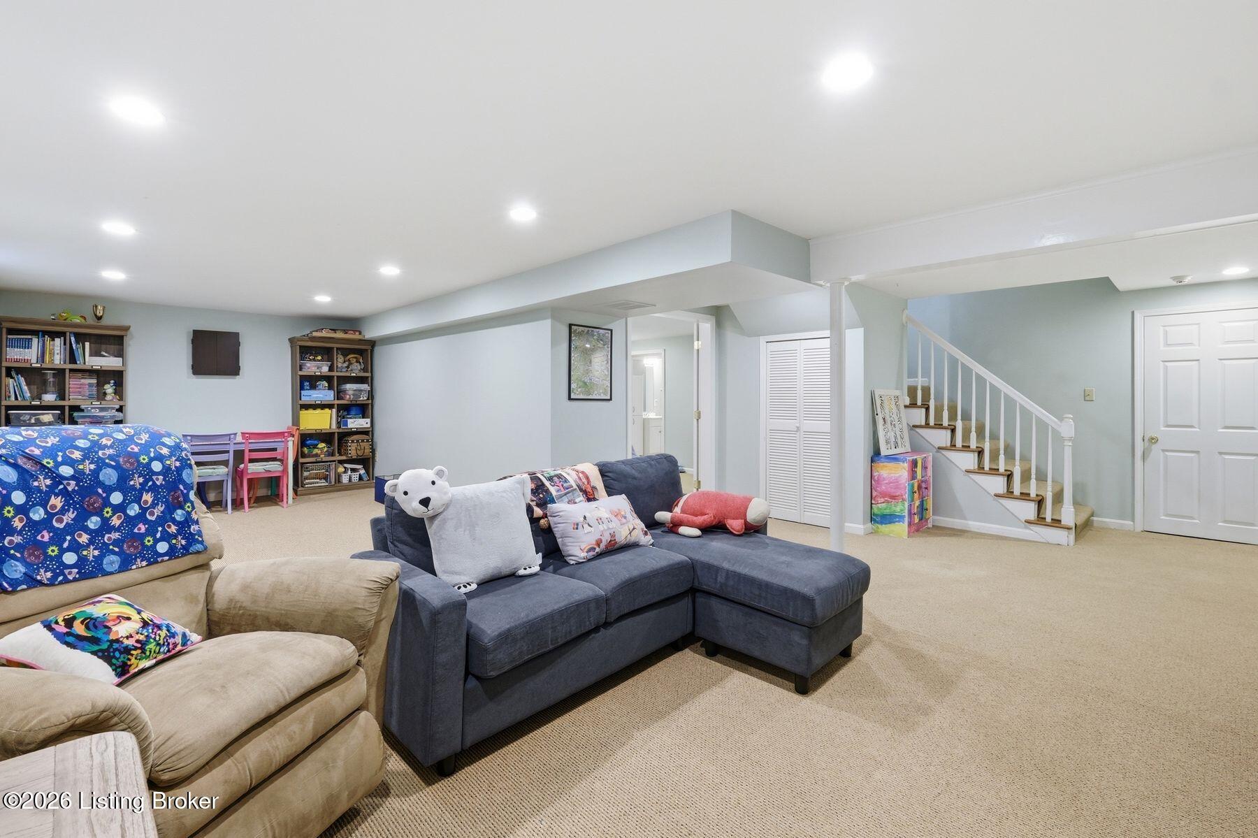 2707 Sycamore Woods Ct