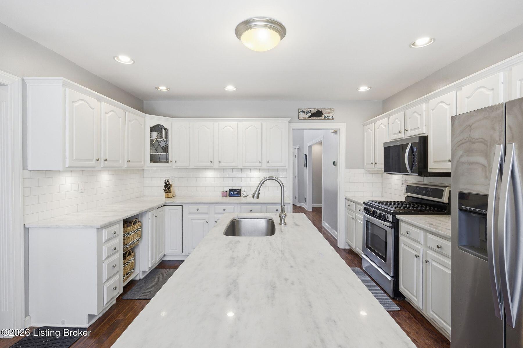 2707 Sycamore Woods Ct