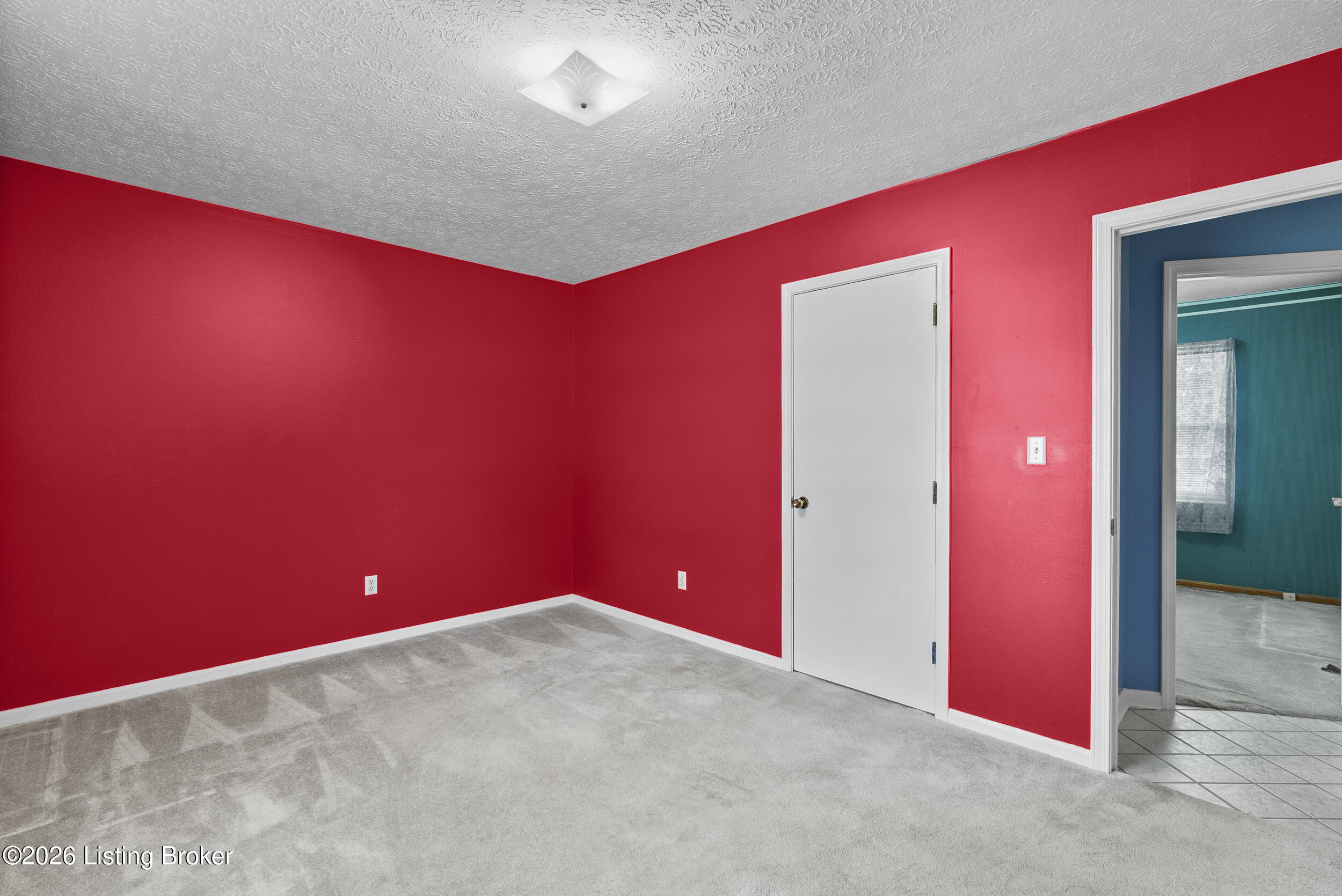 3902 Iron Horse Way
