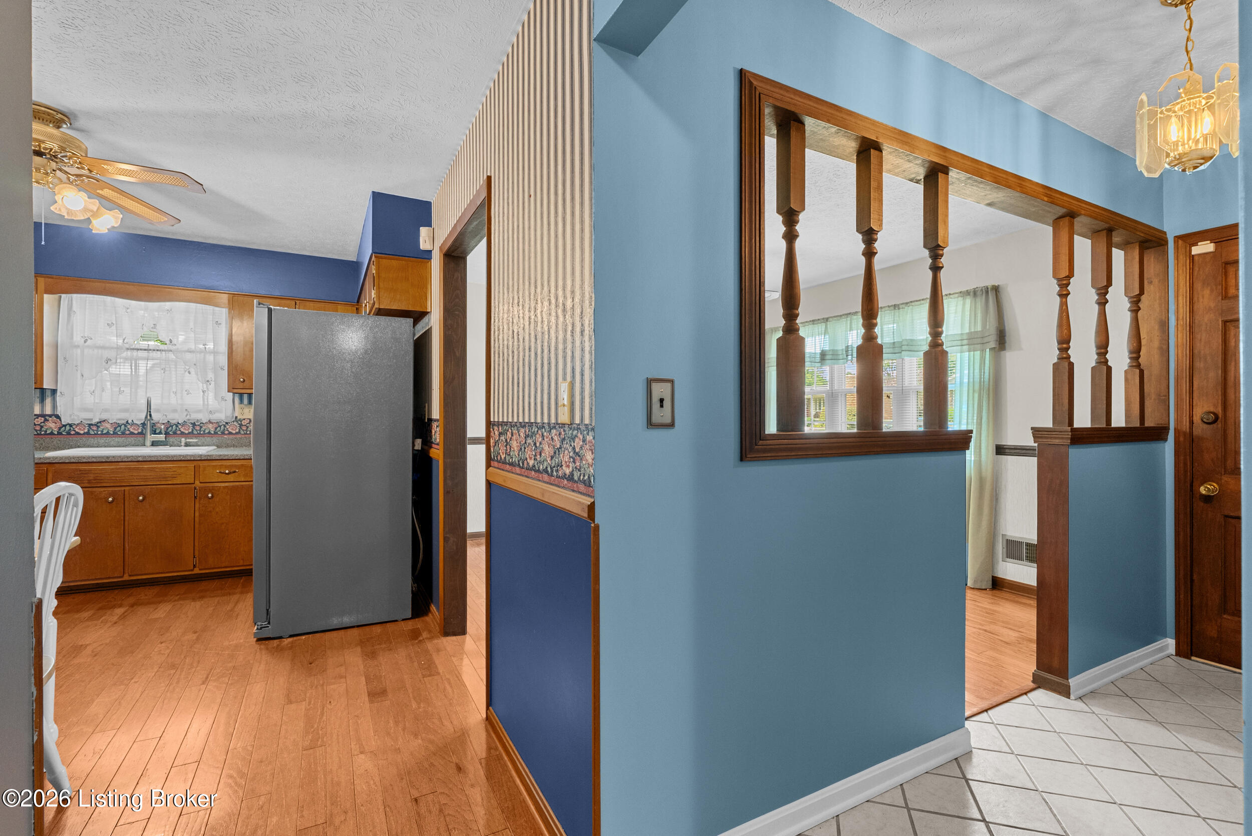 3902 Iron Horse Way