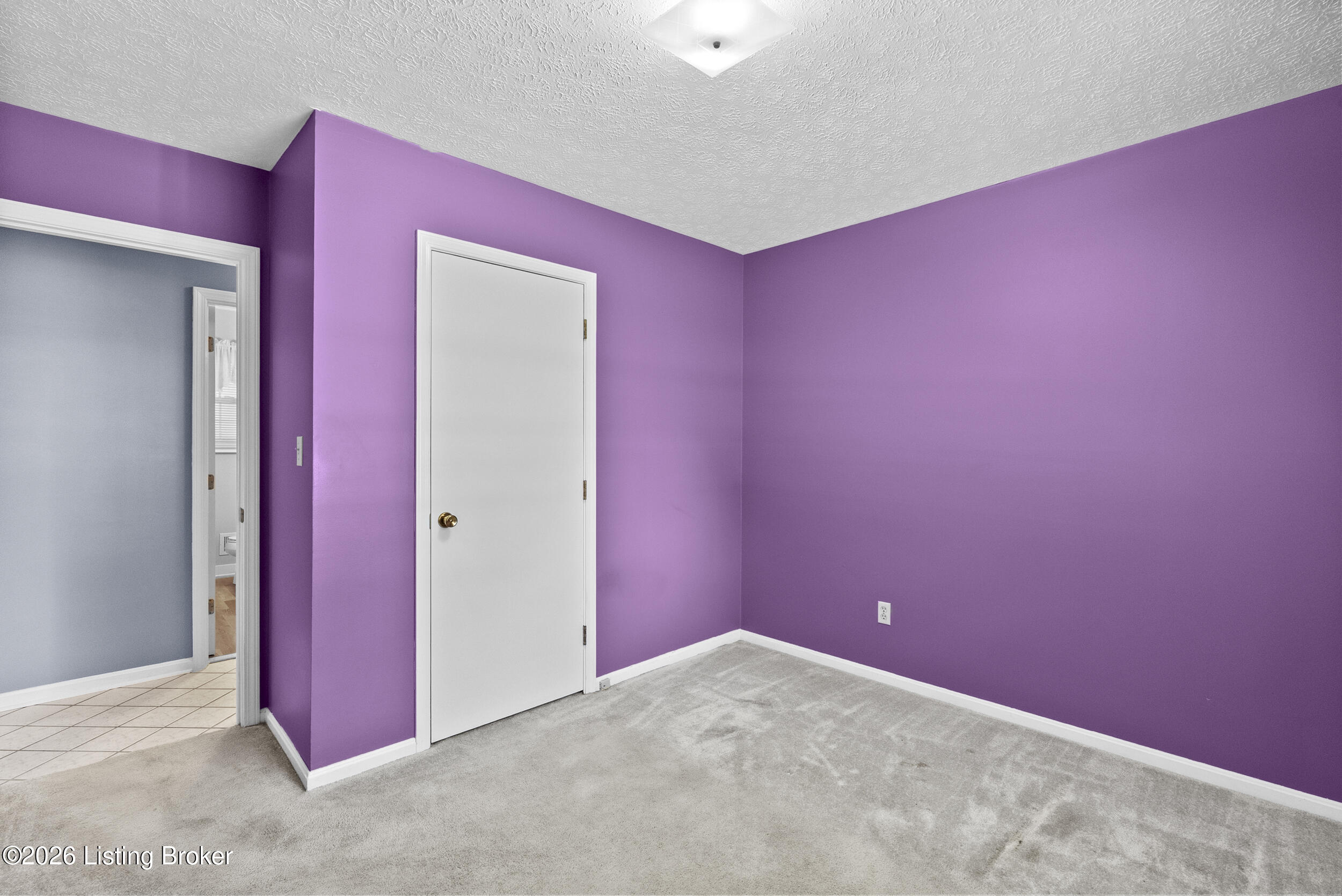 3902 Iron Horse Way