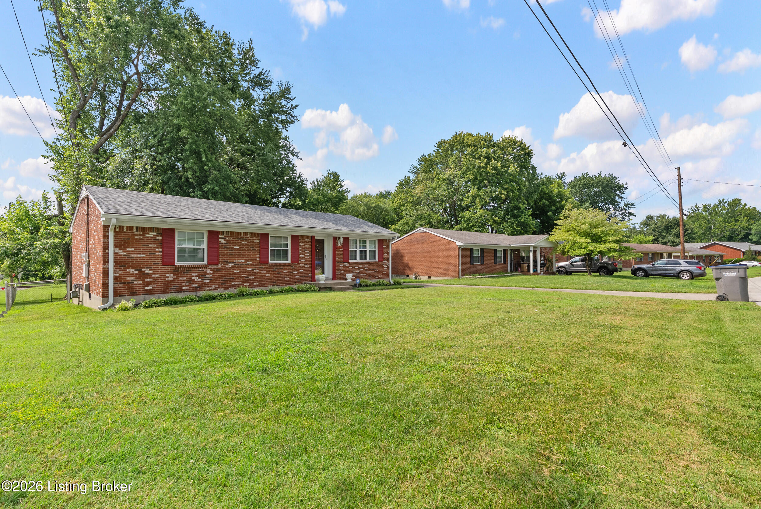 3902 Iron Horse Way