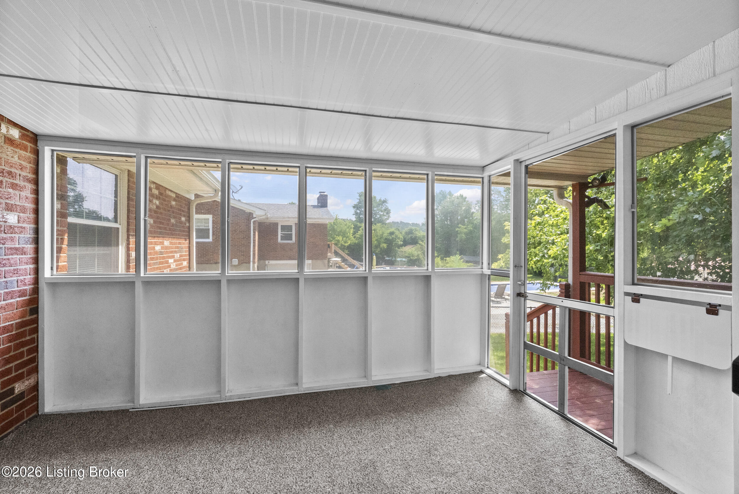 3902 Iron Horse Way
