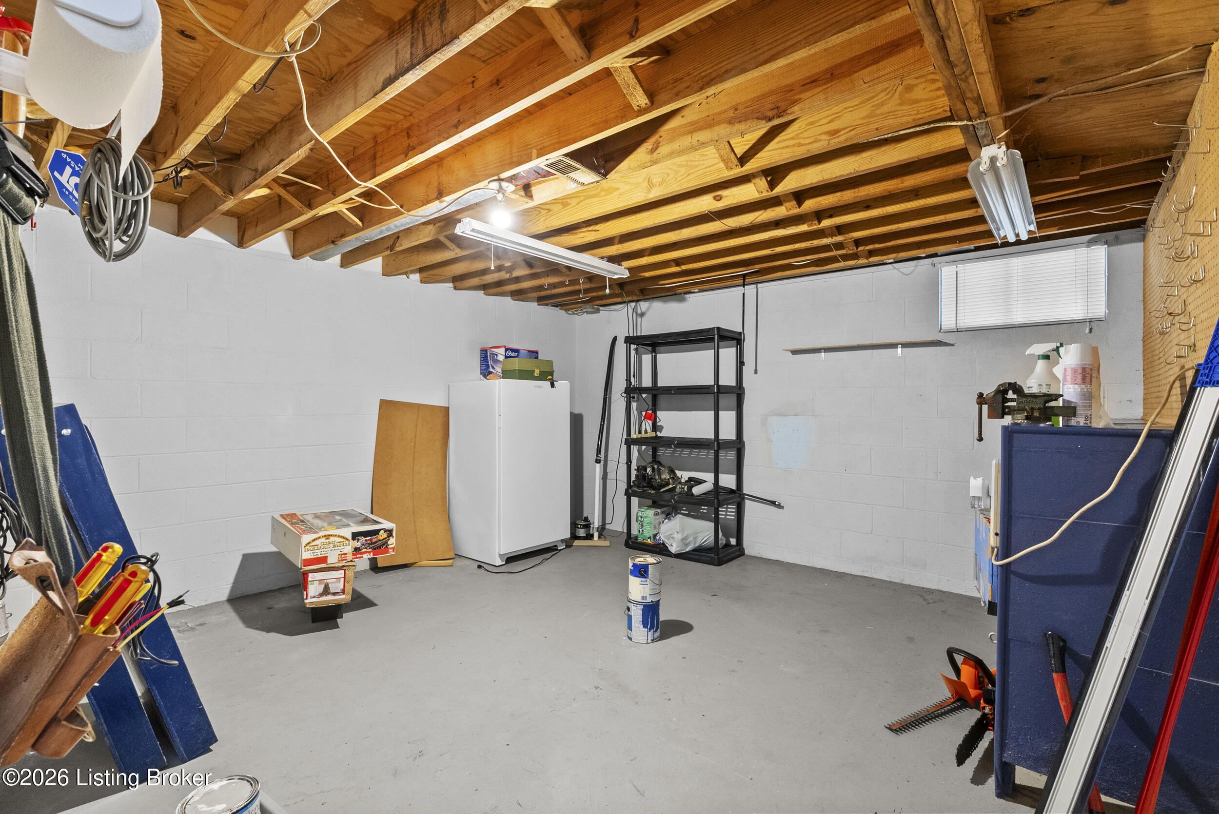 3902 Iron Horse Way