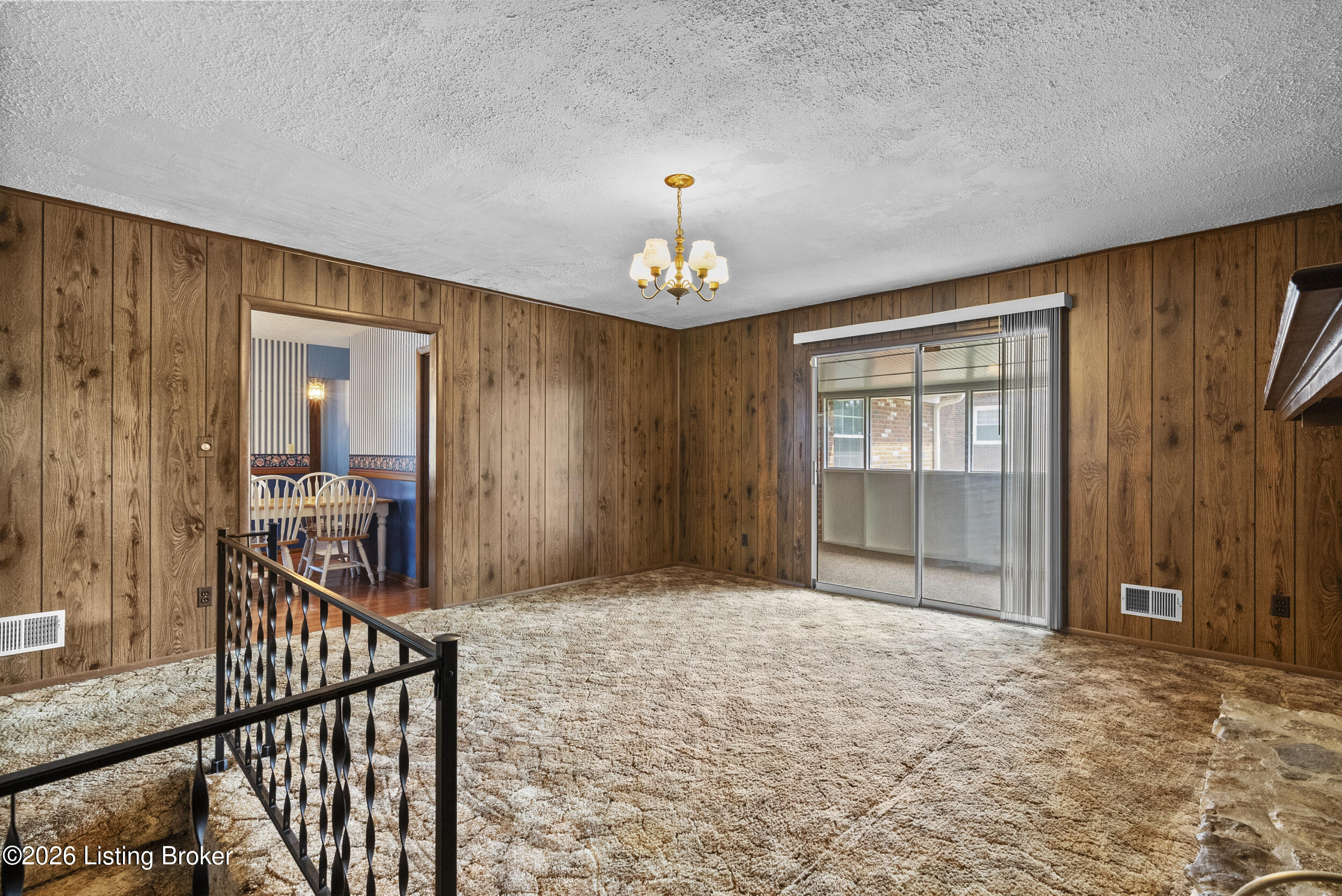 3902 Iron Horse Way