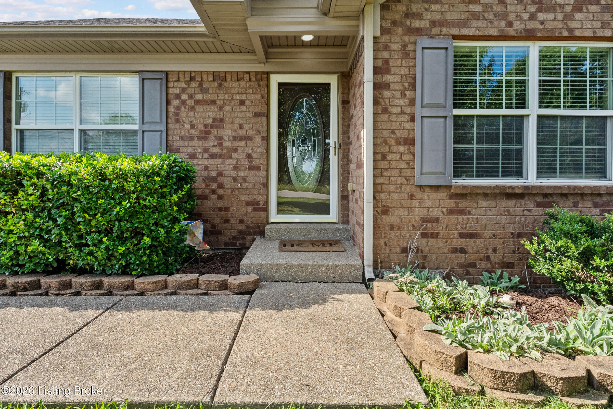 148 Gentry Ln