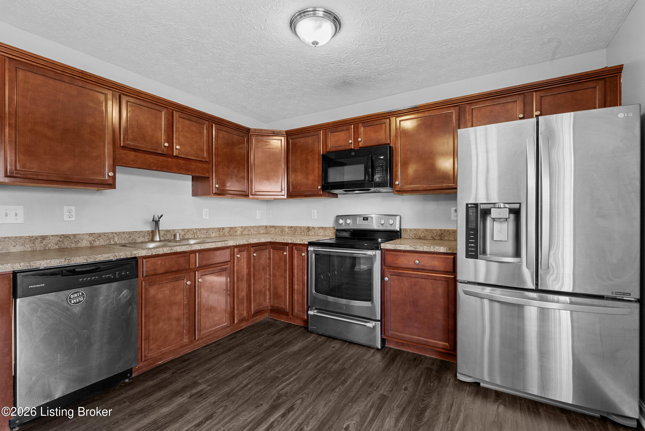 148 Gentry Ln