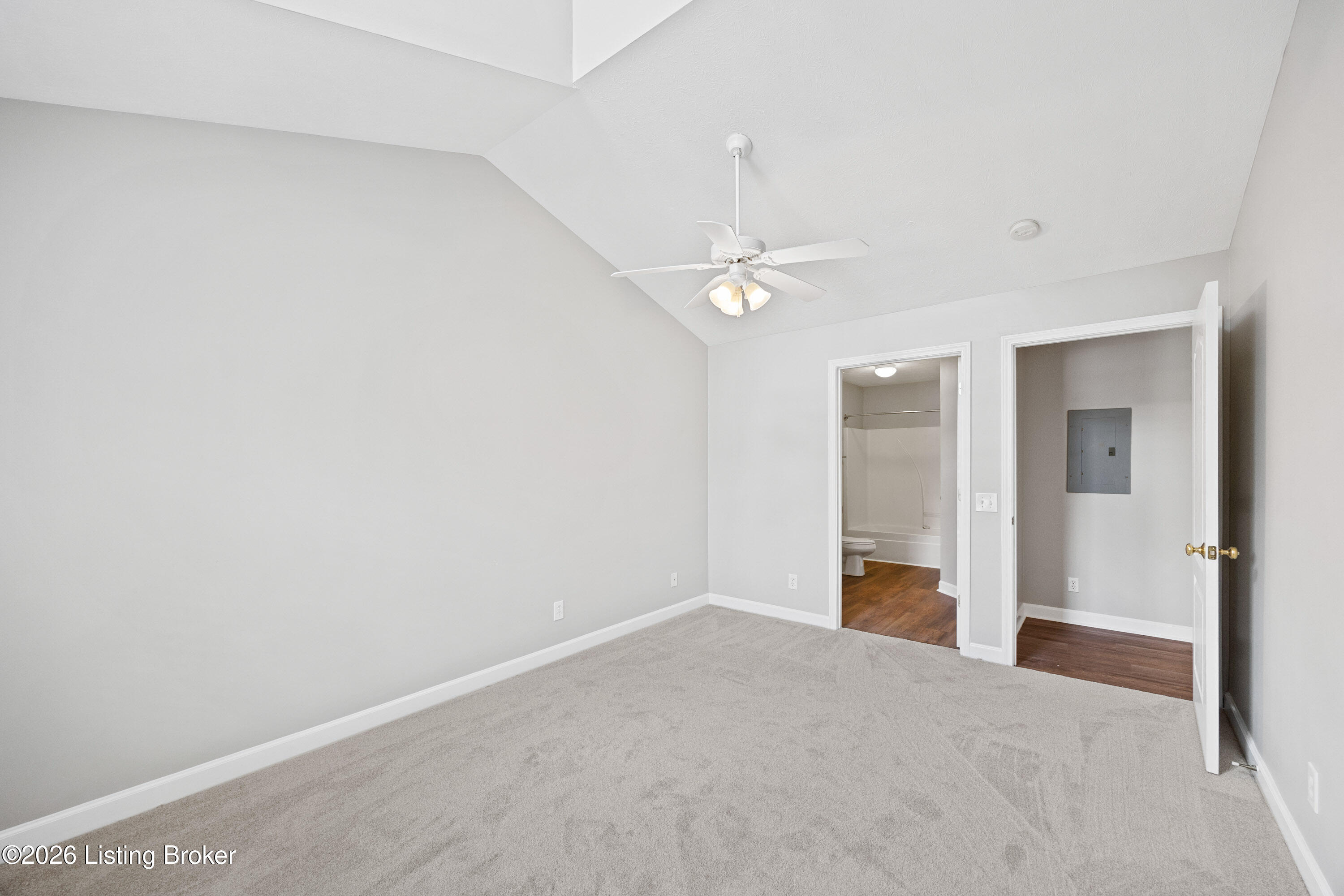 7300 Saint Andrews Woods Cir 203