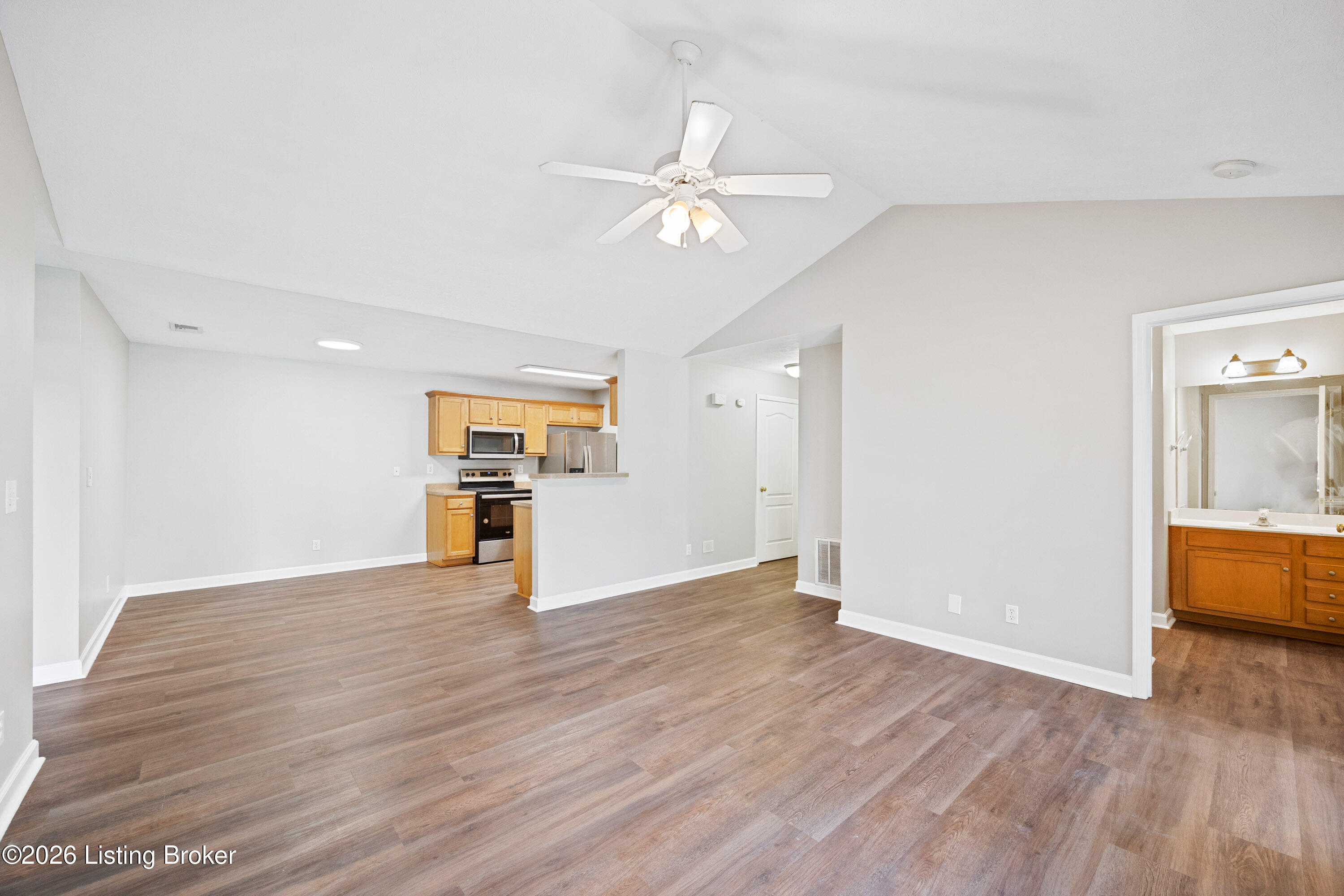 7300 Saint Andrews Woods Cir 203