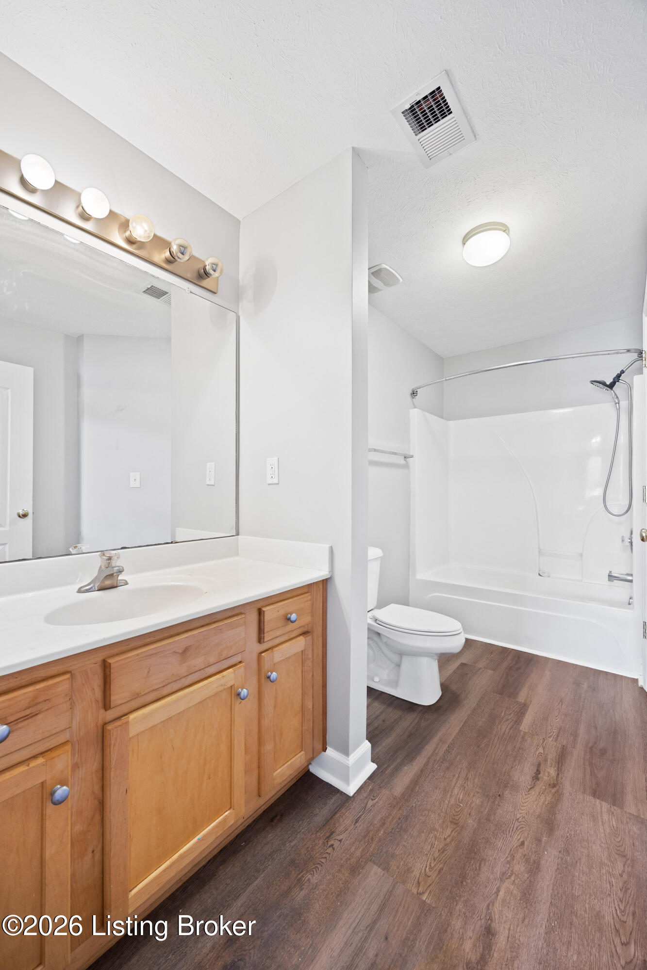 7300 Saint Andrews Woods Cir 203