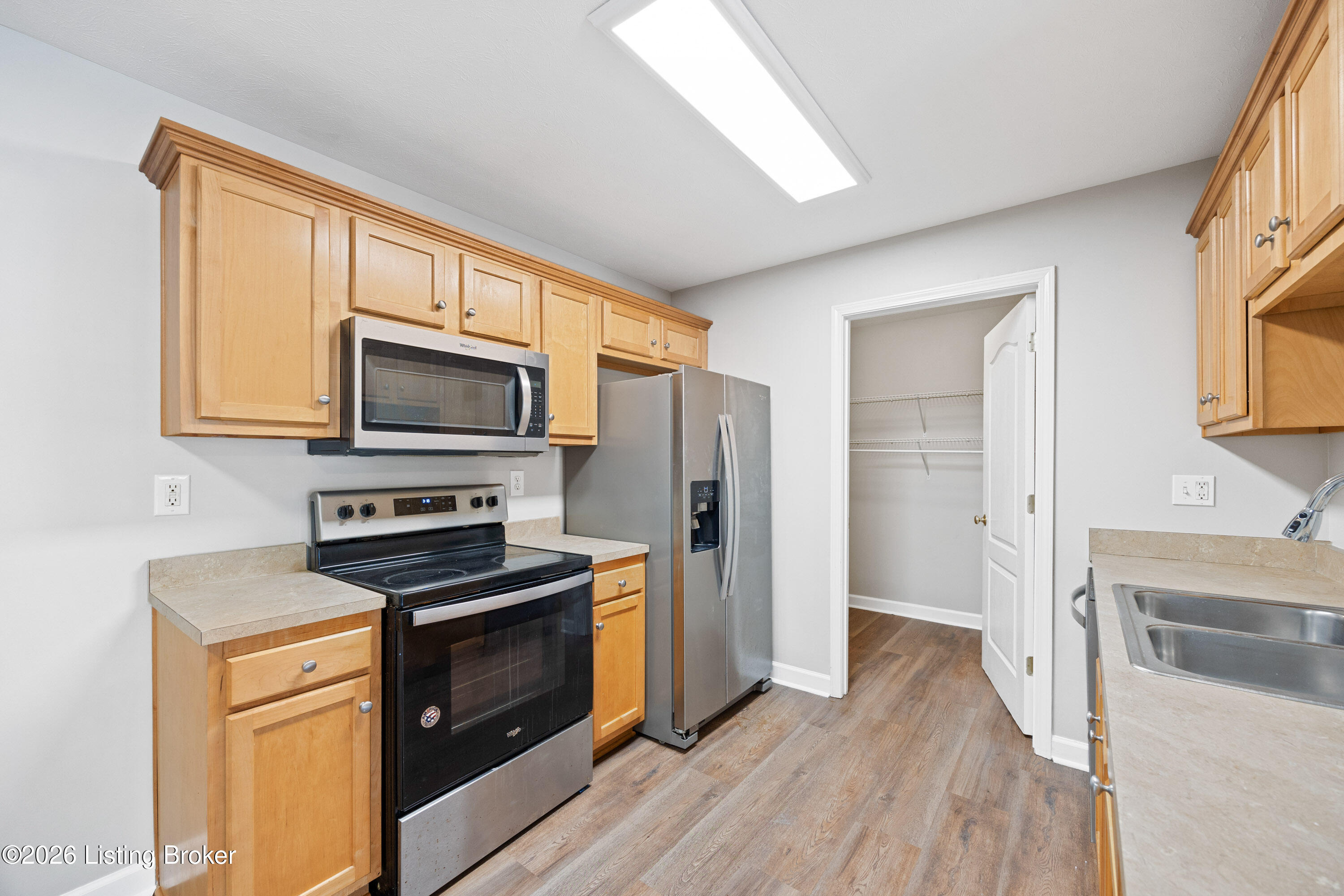 7300 Saint Andrews Woods Cir 203