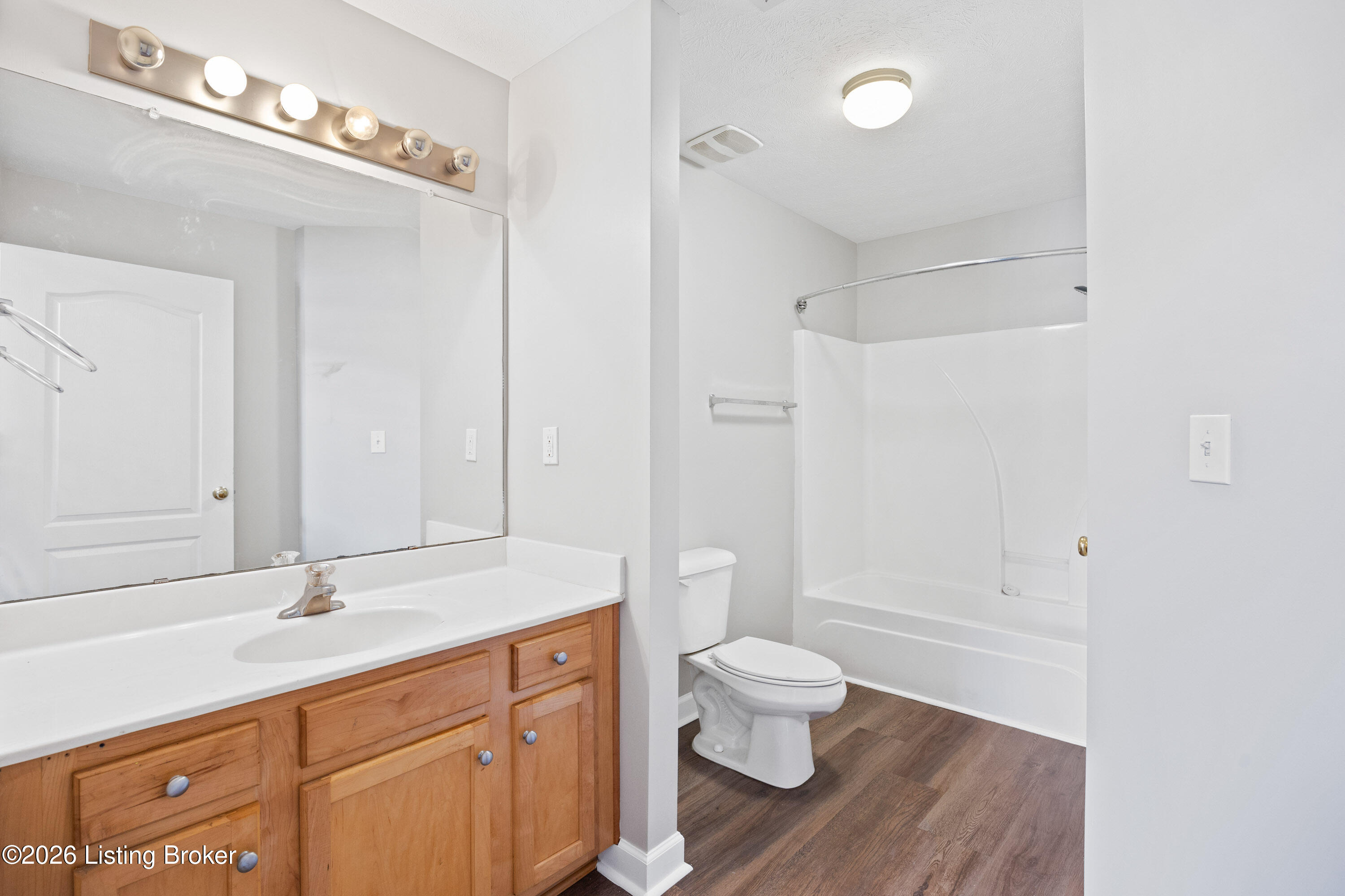 7300 Saint Andrews Woods Cir 203