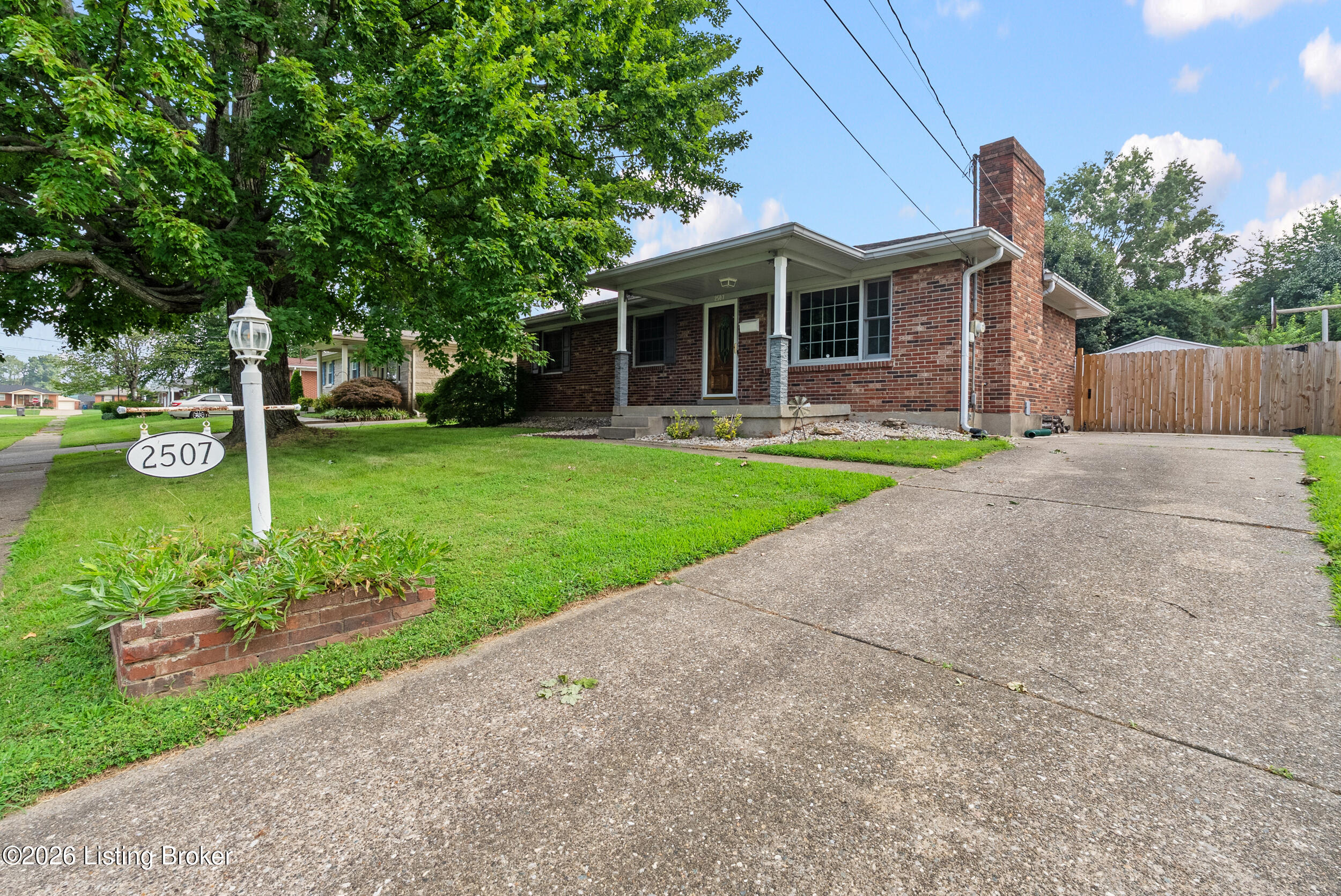 2507 Mavis Ct