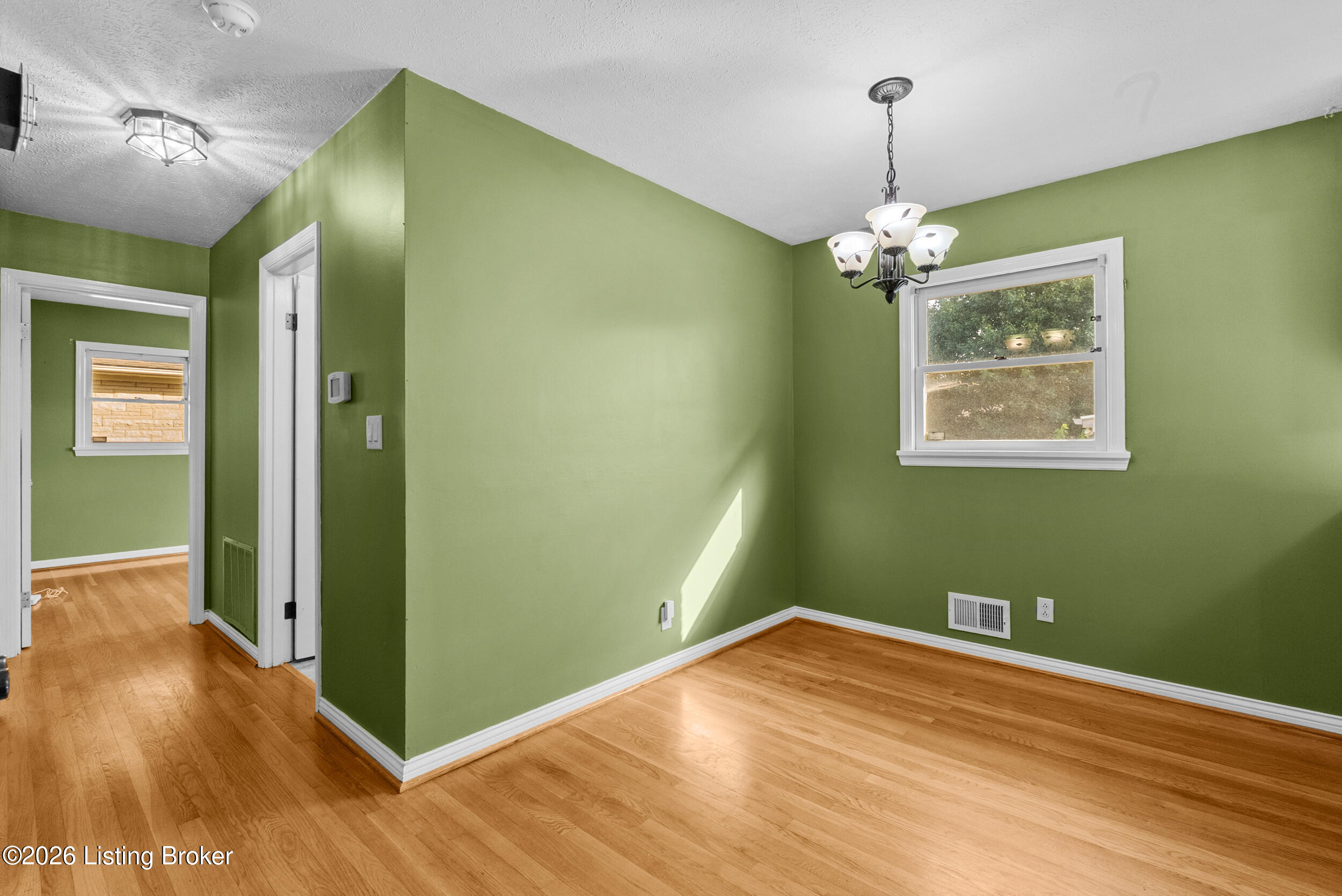 2507 Mavis Ct