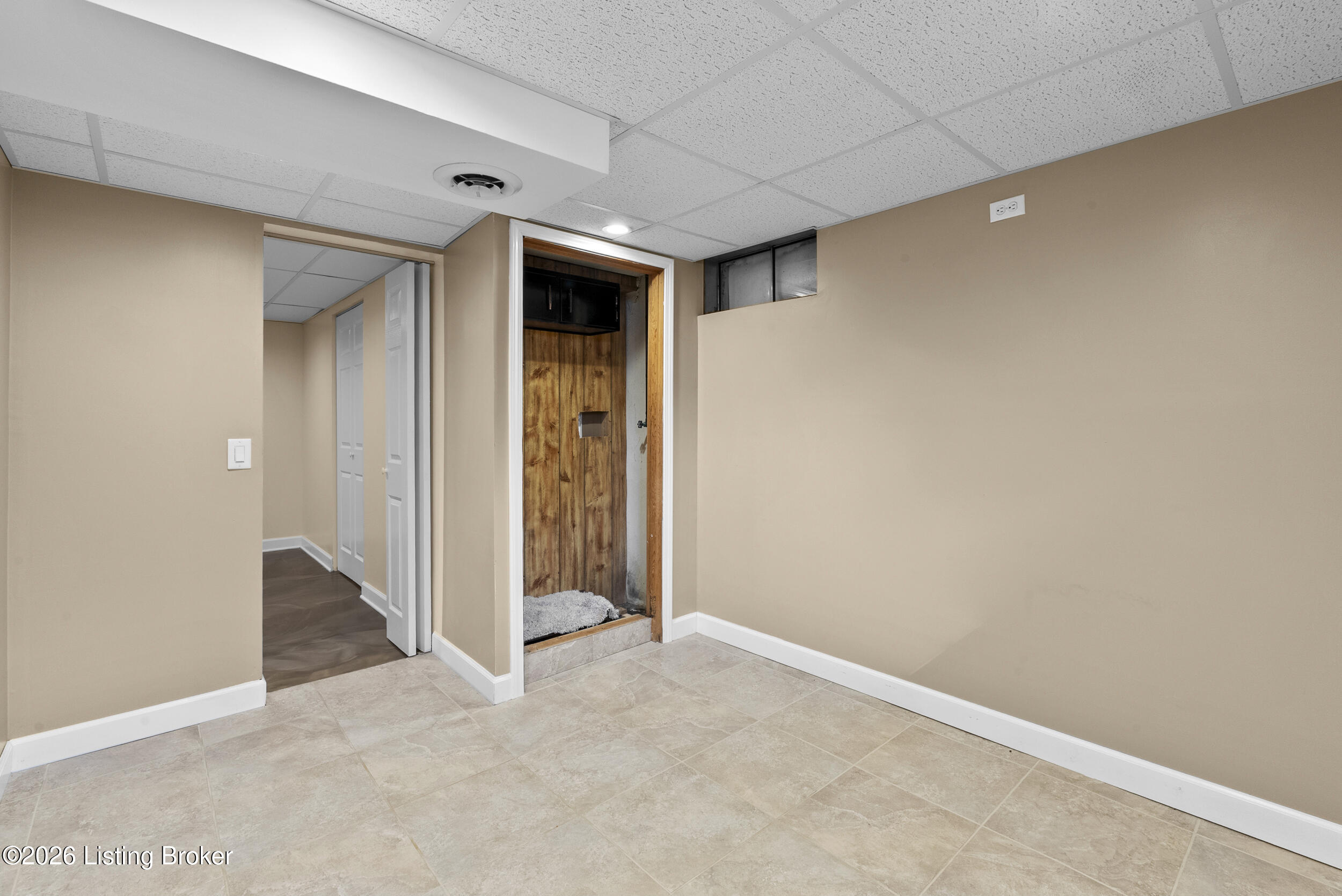 2507 Mavis Ct