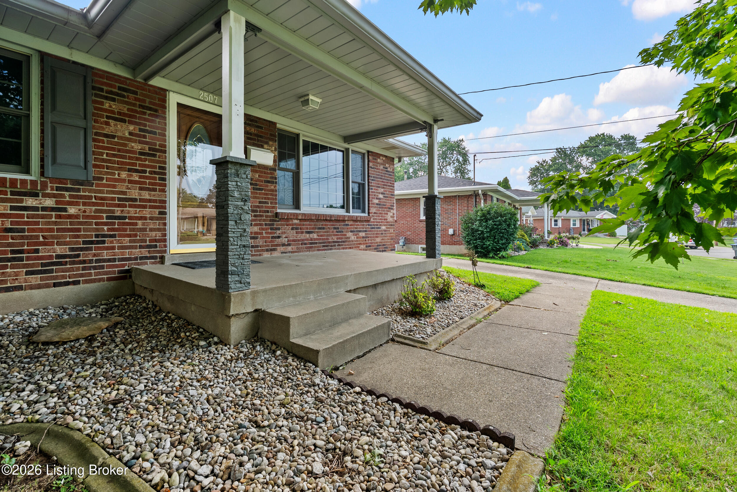 2507 Mavis Ct