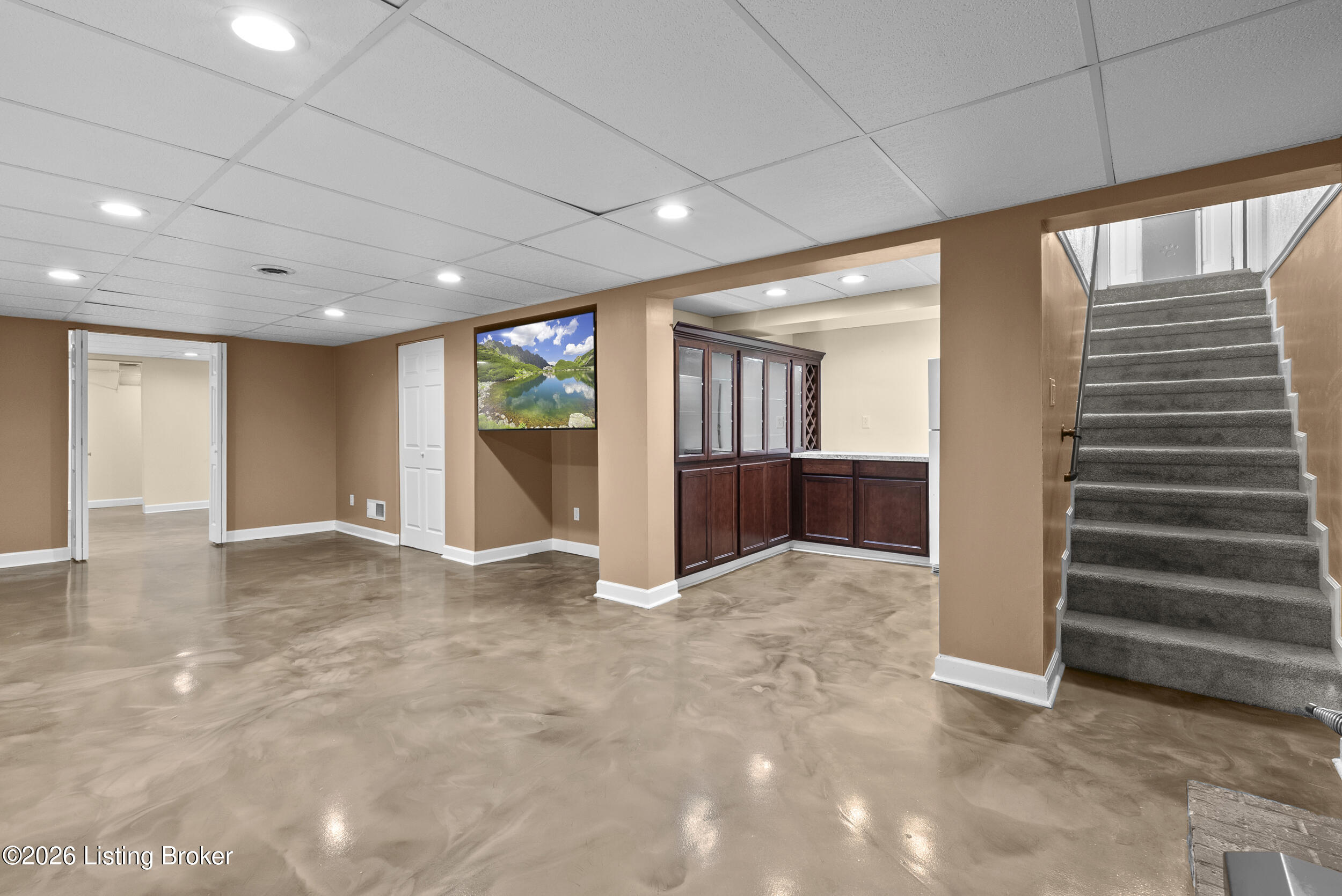 2507 Mavis Ct