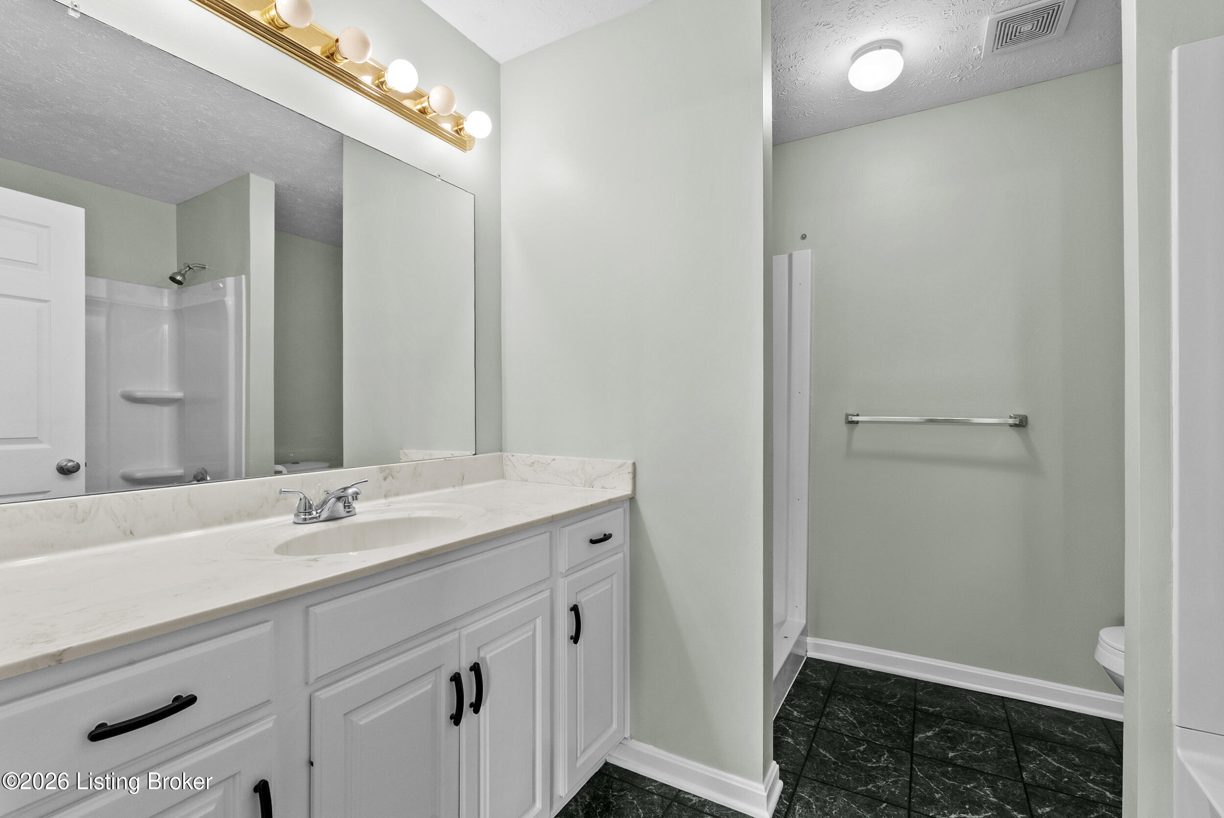 235 Helmwood Cir