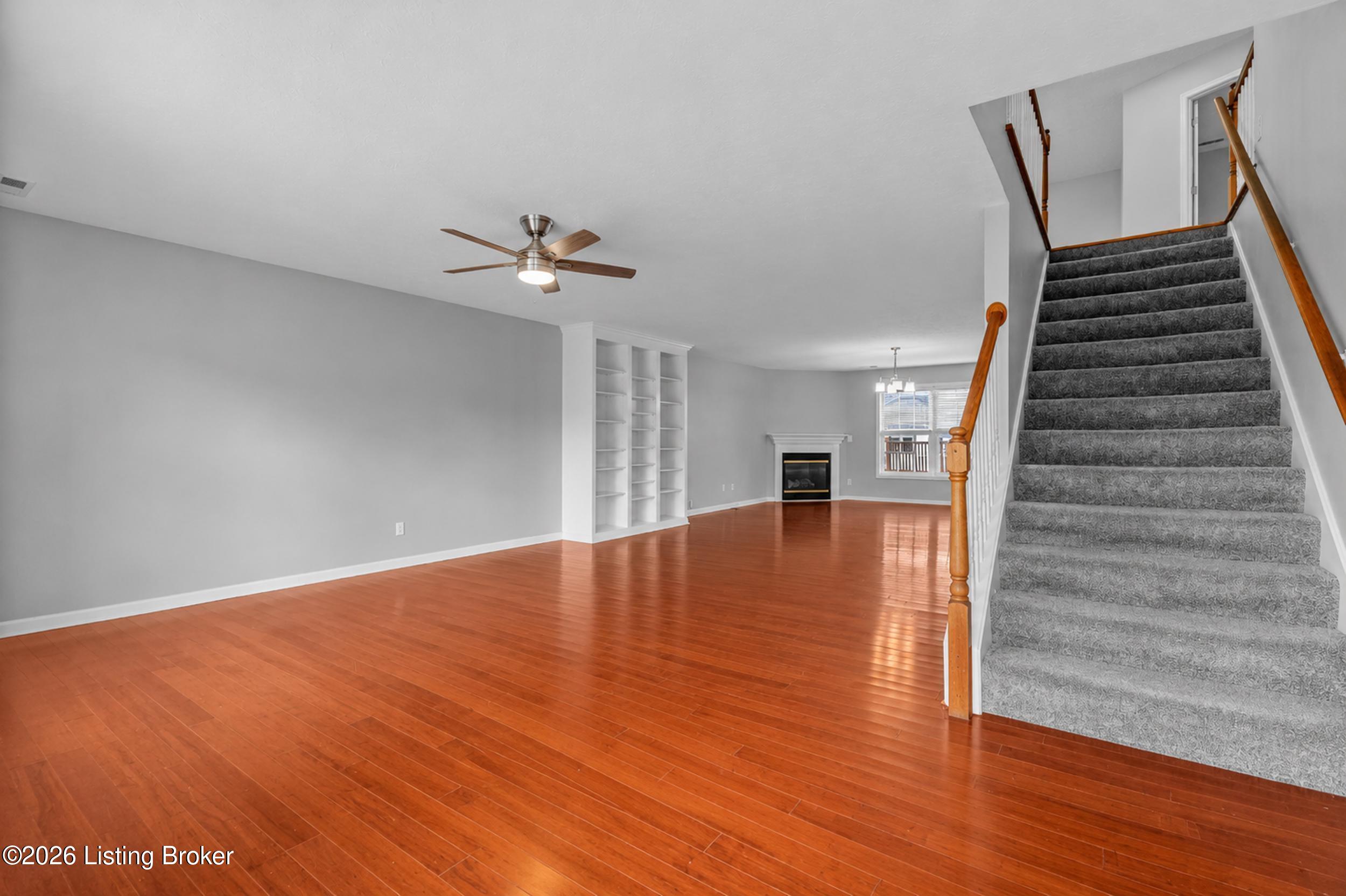 235 Helmwood Cir