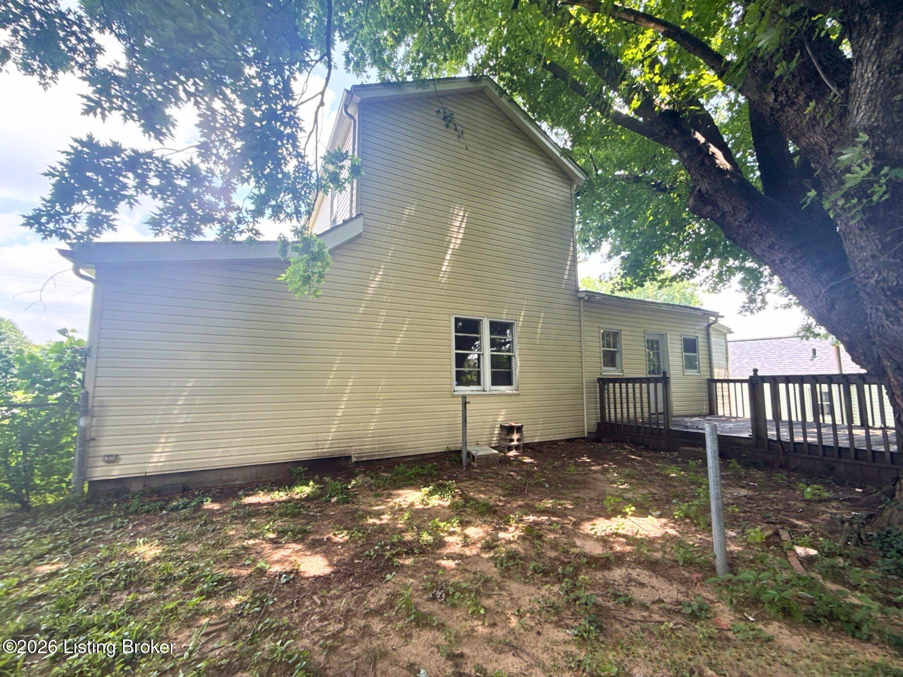 2901 Montana Ave