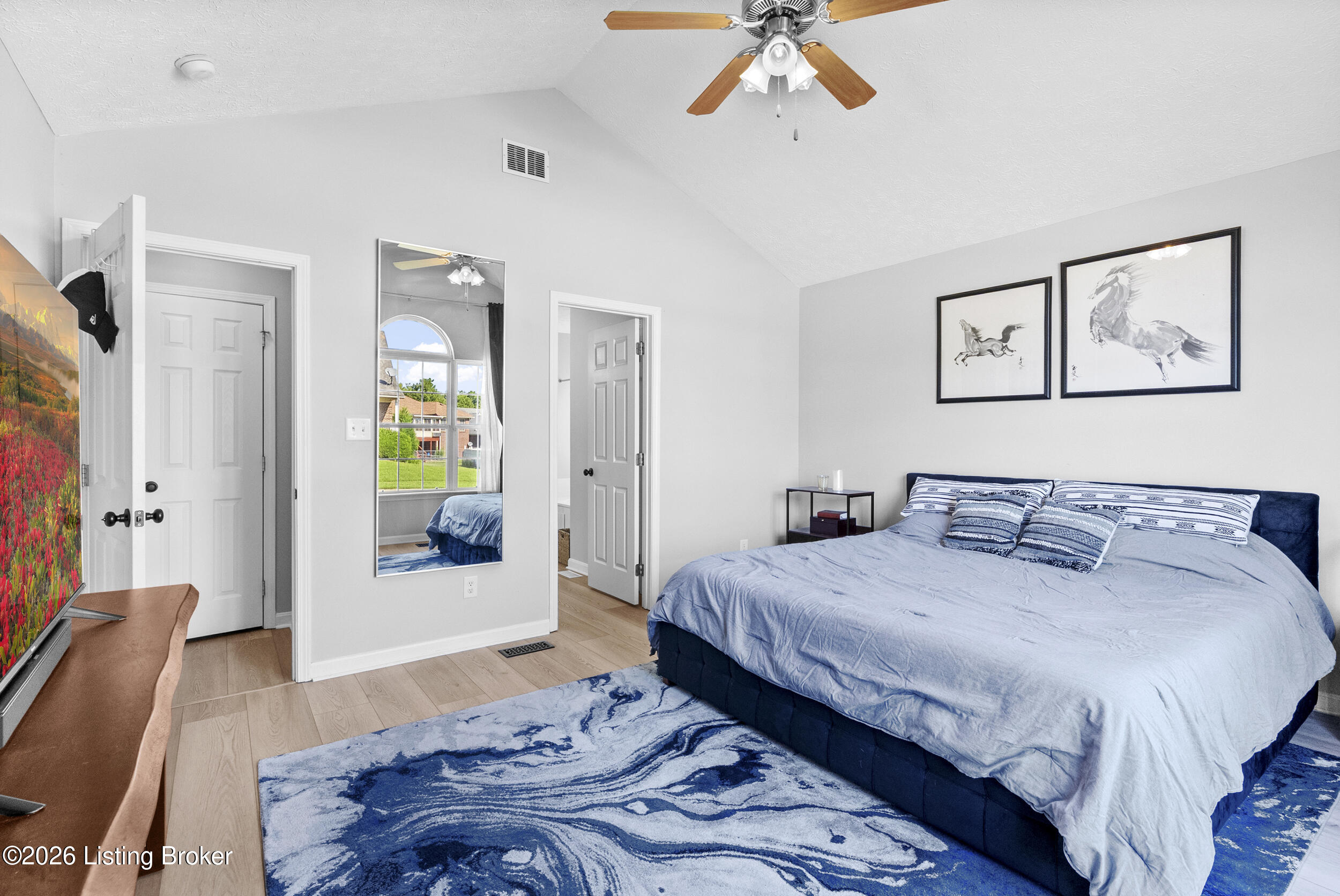 231 River Edge Dr