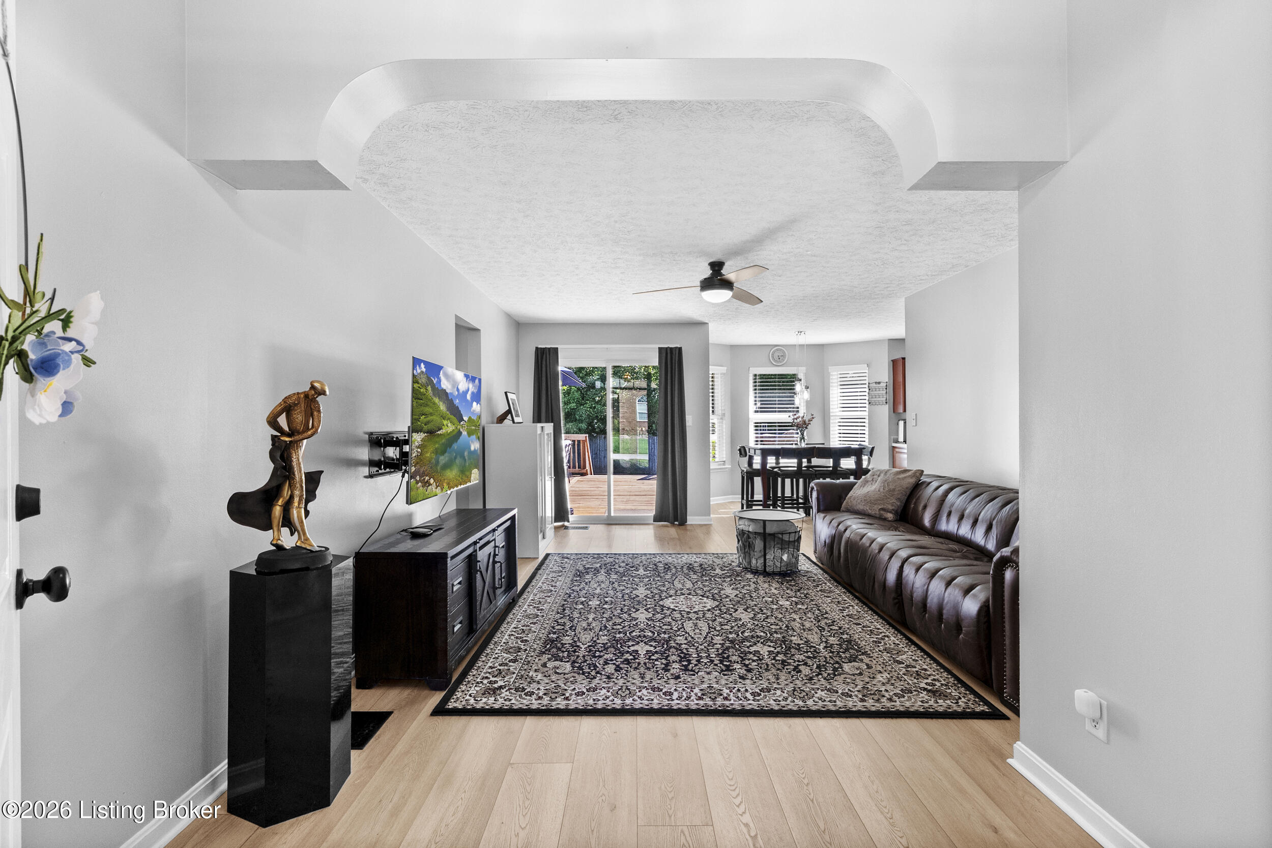 231 River Edge Dr