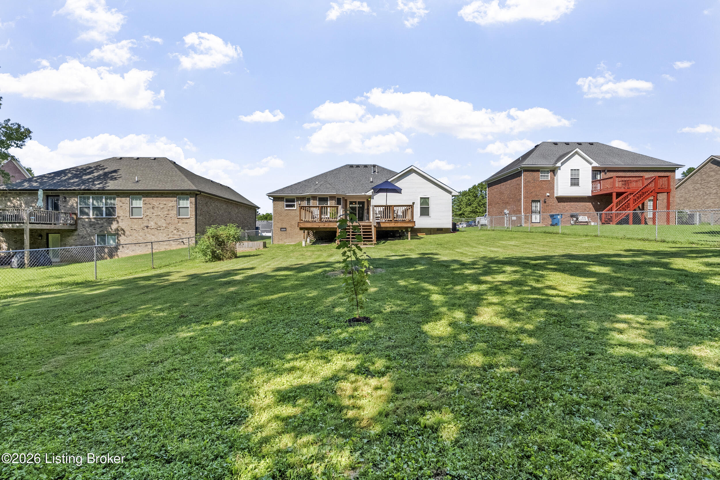 231 River Edge Dr