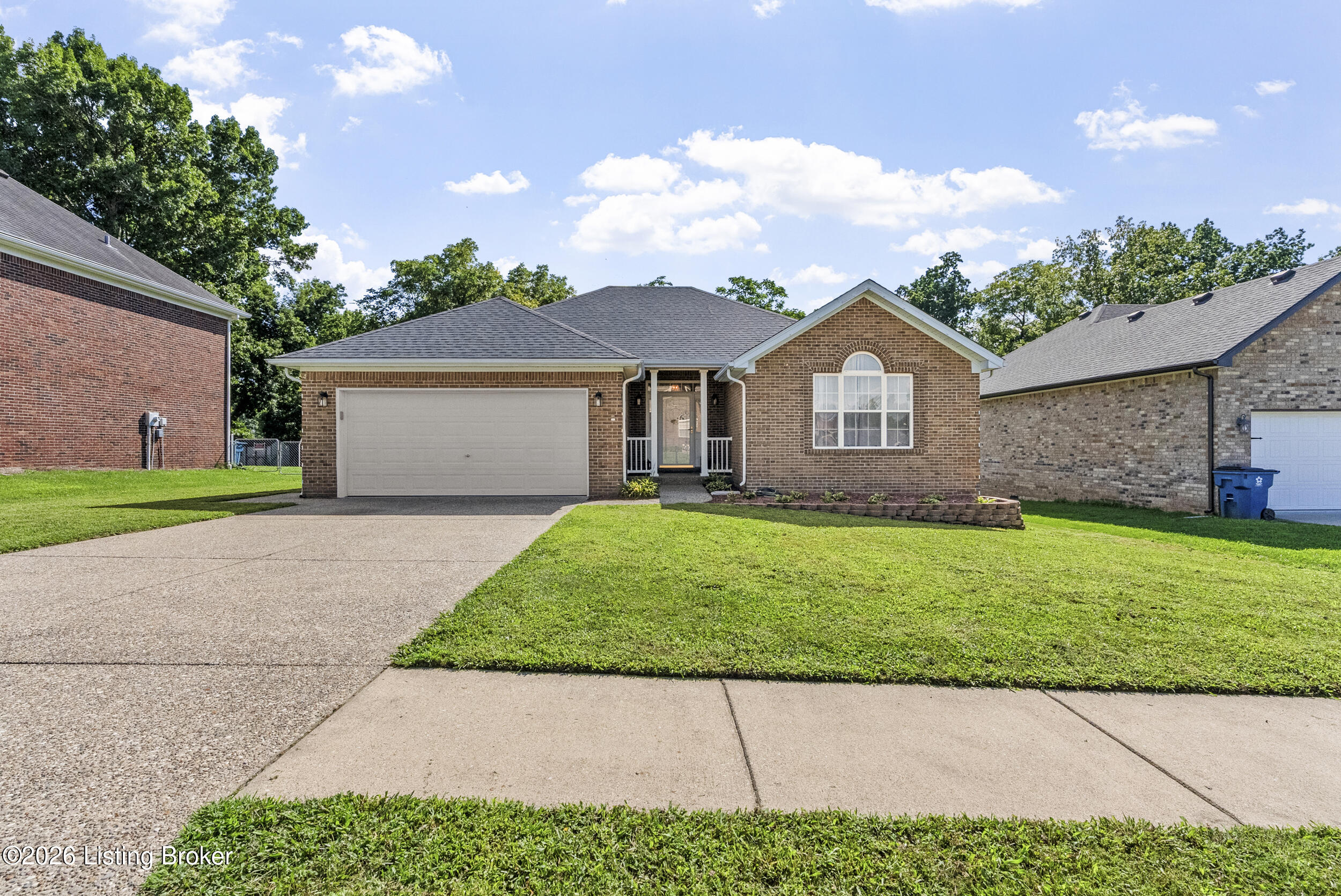 231 River Edge Dr