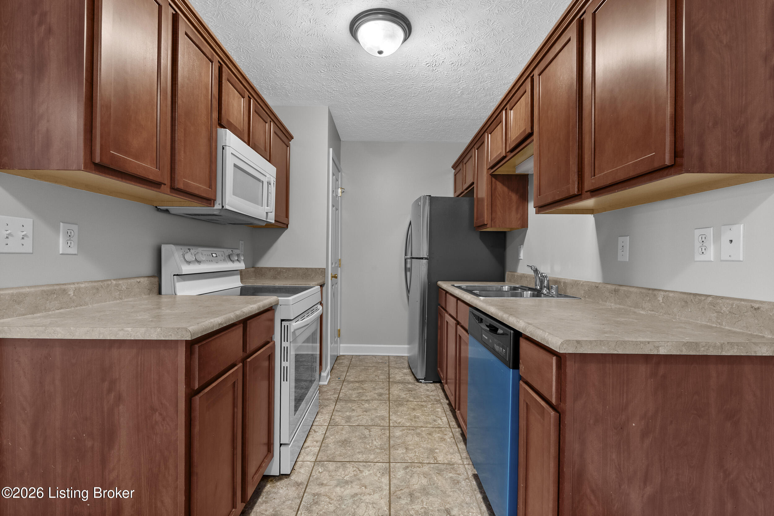 11923 N Tazwell Dr APT 1