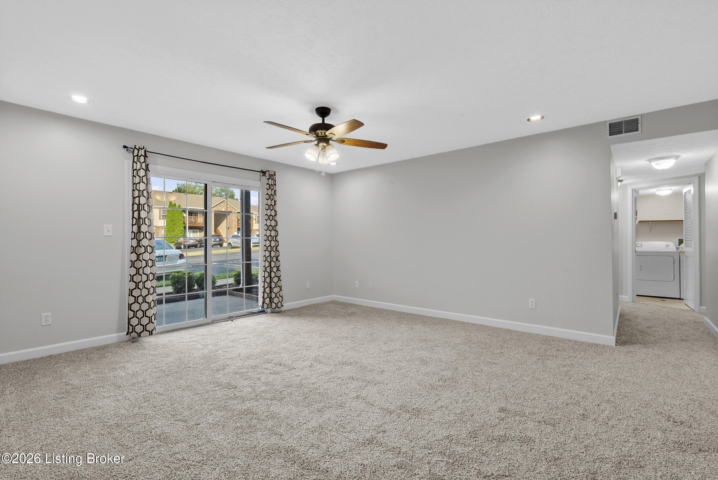 11923 N Tazwell Dr APT 1