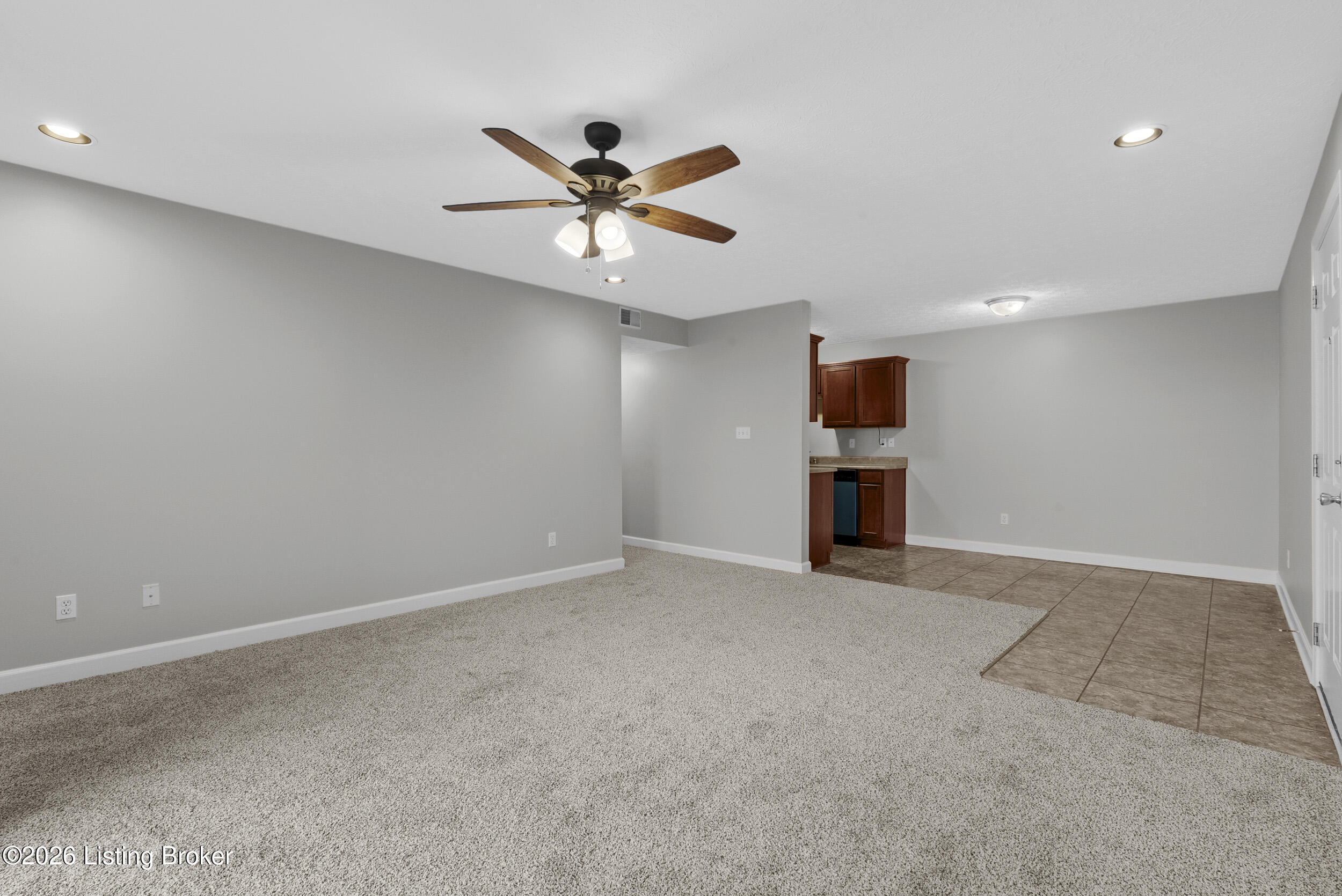 11923 N Tazwell Dr APT 1